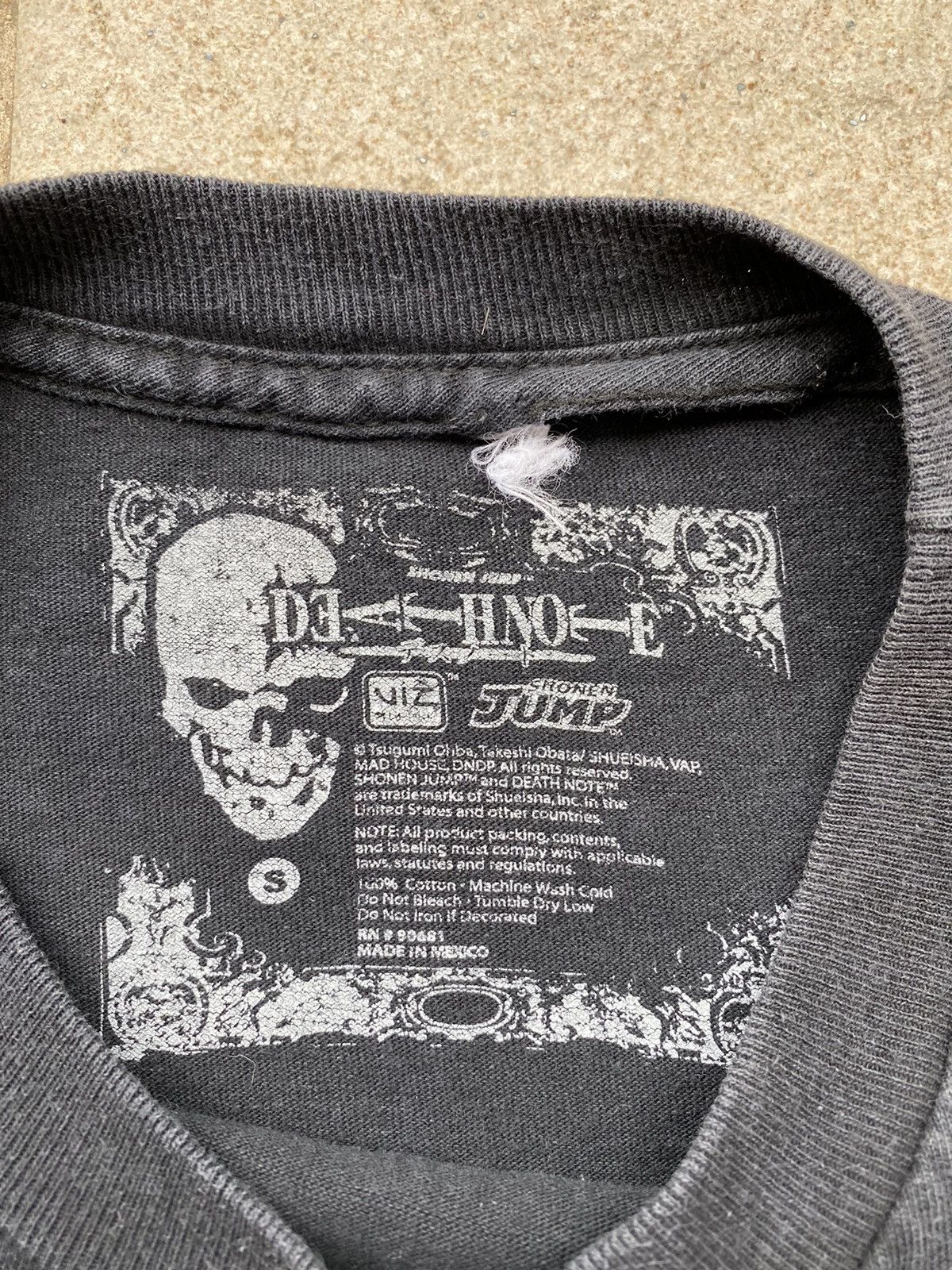 Anime 💥RARE💥Vintage DEATHNOTE Japanese Anime Ryuk Kira Graphic Tee Size US S / EU 44-46 / 1 - 7 Thumbnail