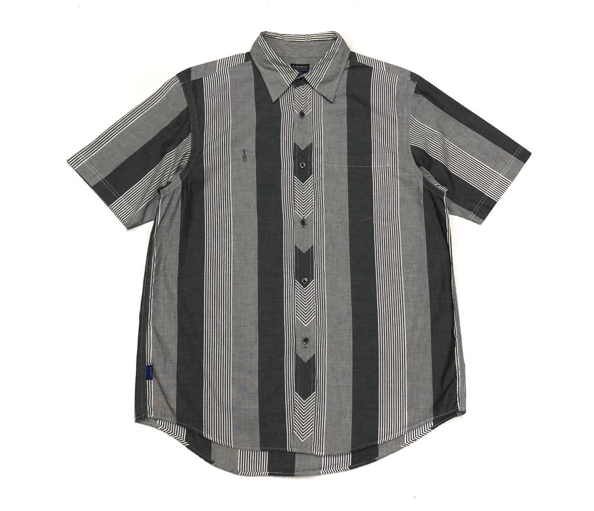 Paul Smith NEWBOLD A DIVISION OF PAUL SMITH Short Size US L / EU 52-54 / 3 - 1 Thumbnail
