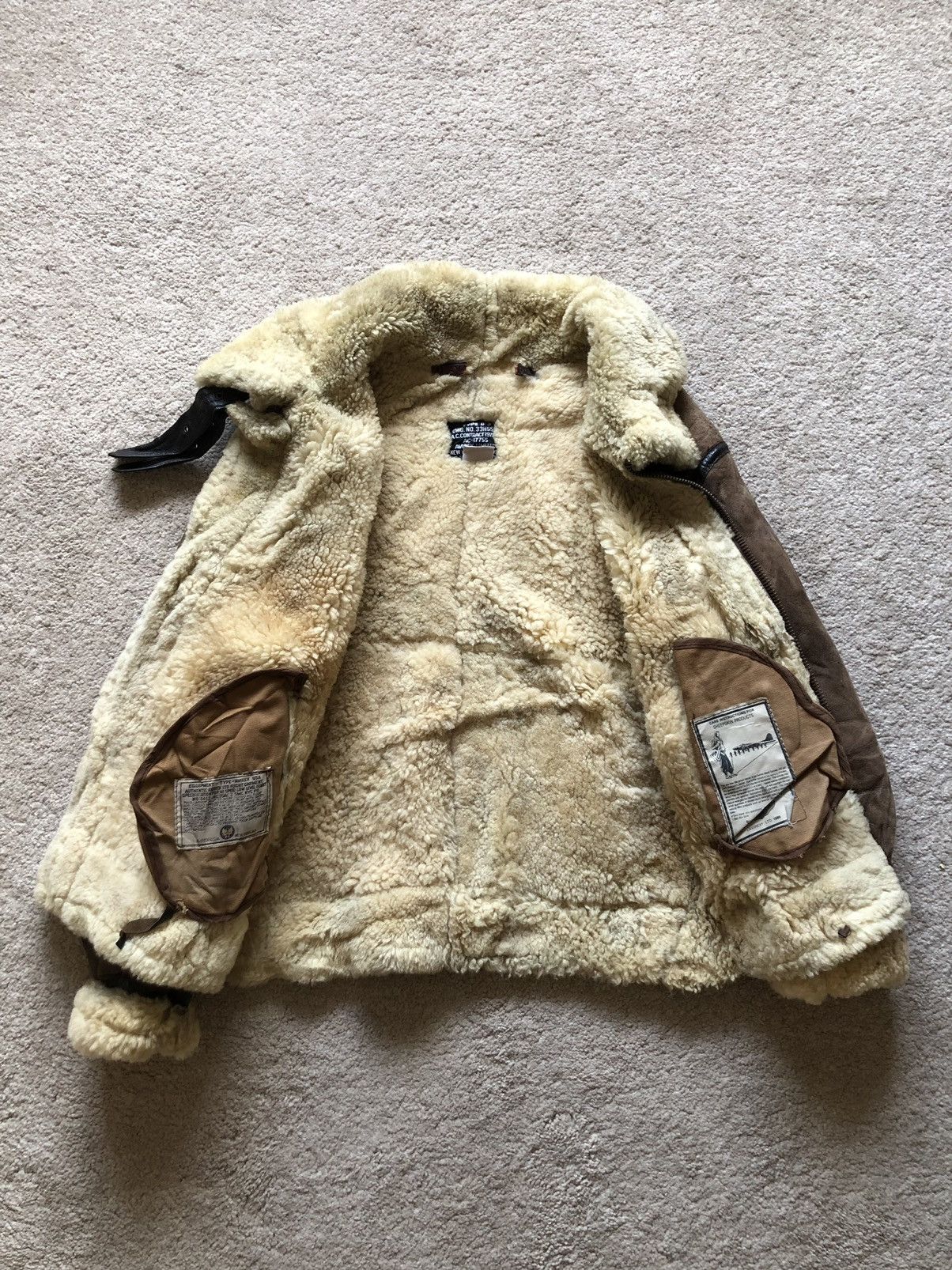 Avirex 1986 Avirex Type B-3 Sheepskin Flight Jacket Size US S / EU 44-46 / 1 - 11 Thumbnail