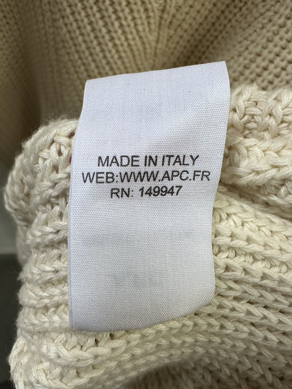 A.P.C. A.P.C. Cable Knit Sweater Cream Medium Size US M / EU 48-50 / 2 - 5 Thumbnail