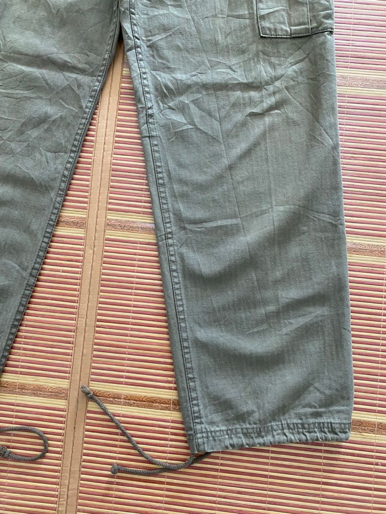 Japanese Brand RARE🔥Japanese Cargo Pants Multi Pocket Bondage Parachute Size US 29 - 5 Thumbnail