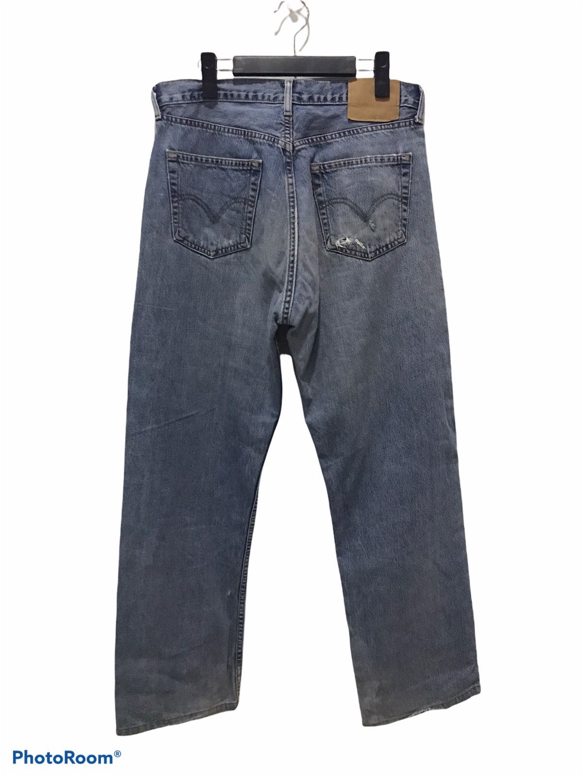 Levi's Vintage Levis Distressed Denim jeans pants Size US 32 / EU 48 - 2 Thumbnail