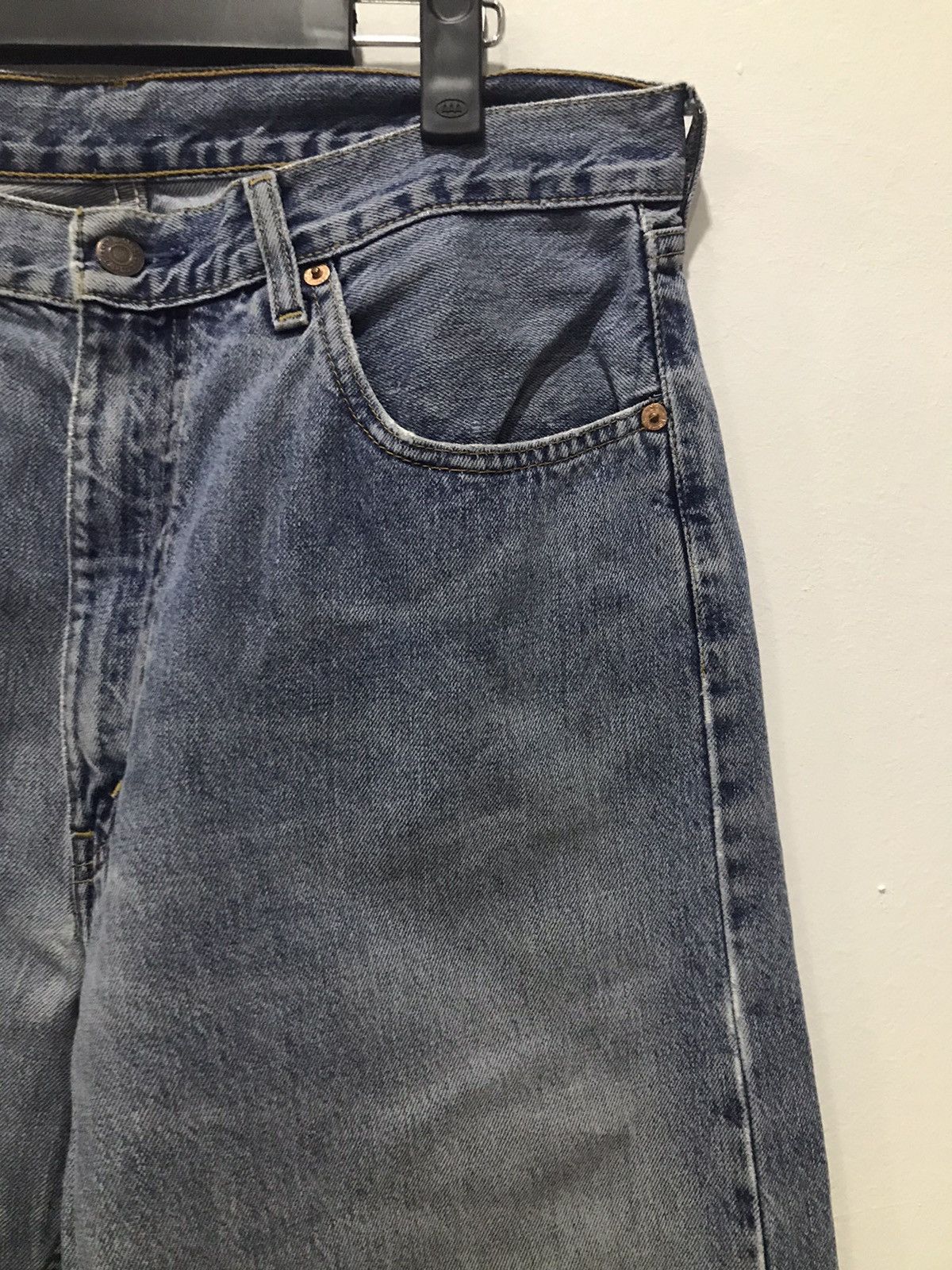 Levi's Vintage Levis Distressed Denim jeans pants Size US 32 / EU 48 - 4 Thumbnail