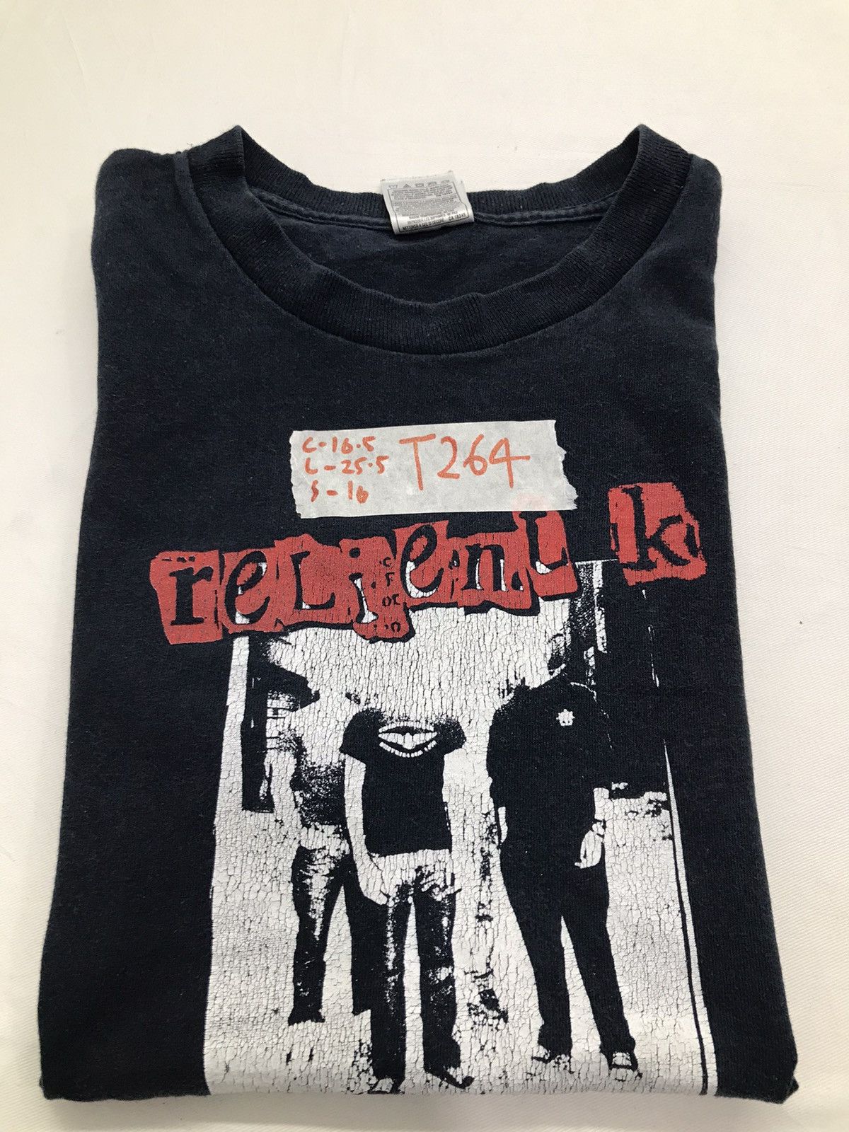 Band Tees Vintage Early Y2K Relient K emo punk band tee Size US S / EU 44-46 / 1 - 10 Thumbnail