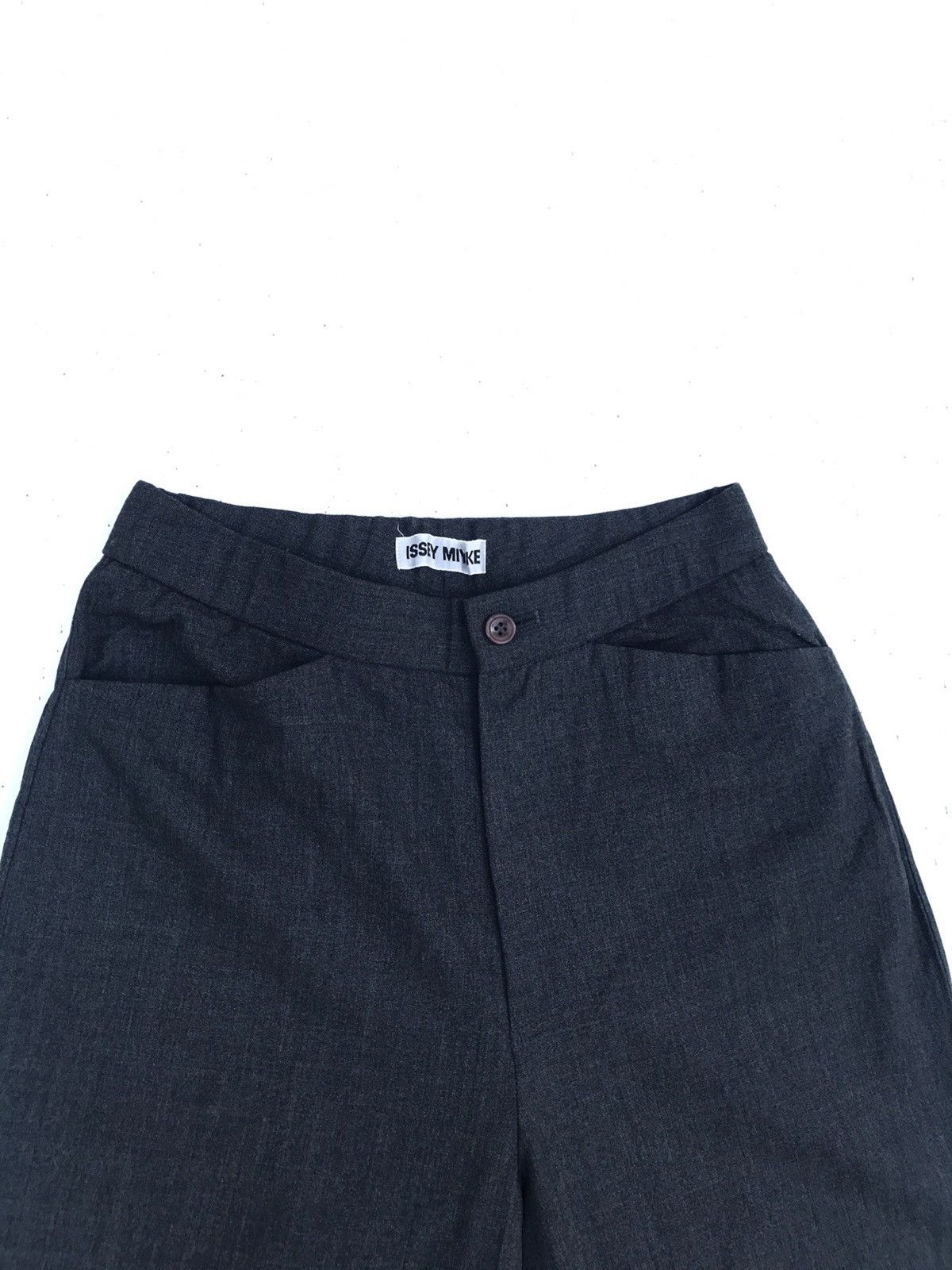 Issey Miyake Issey miyake small size black casual pants japan designer Size US 26 / EU 42 - 2 Thumbnail