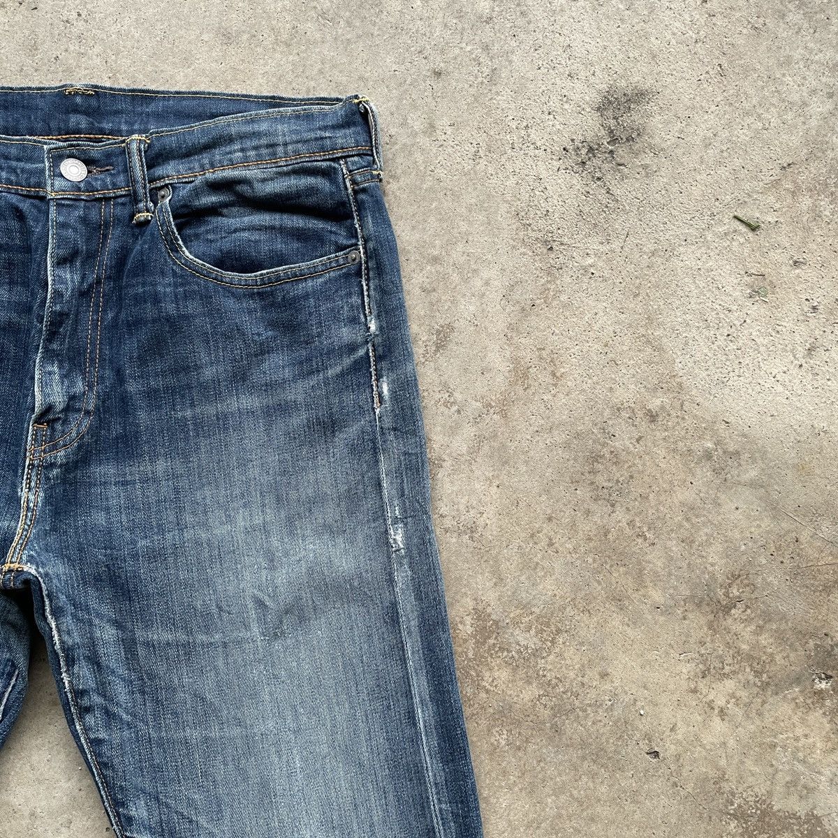 Levi's Vintage Clothing Vintage Levi’s 505 Distressed Faded Denim Jeans Pants W33 Size US 33 - 6 Thumbnail