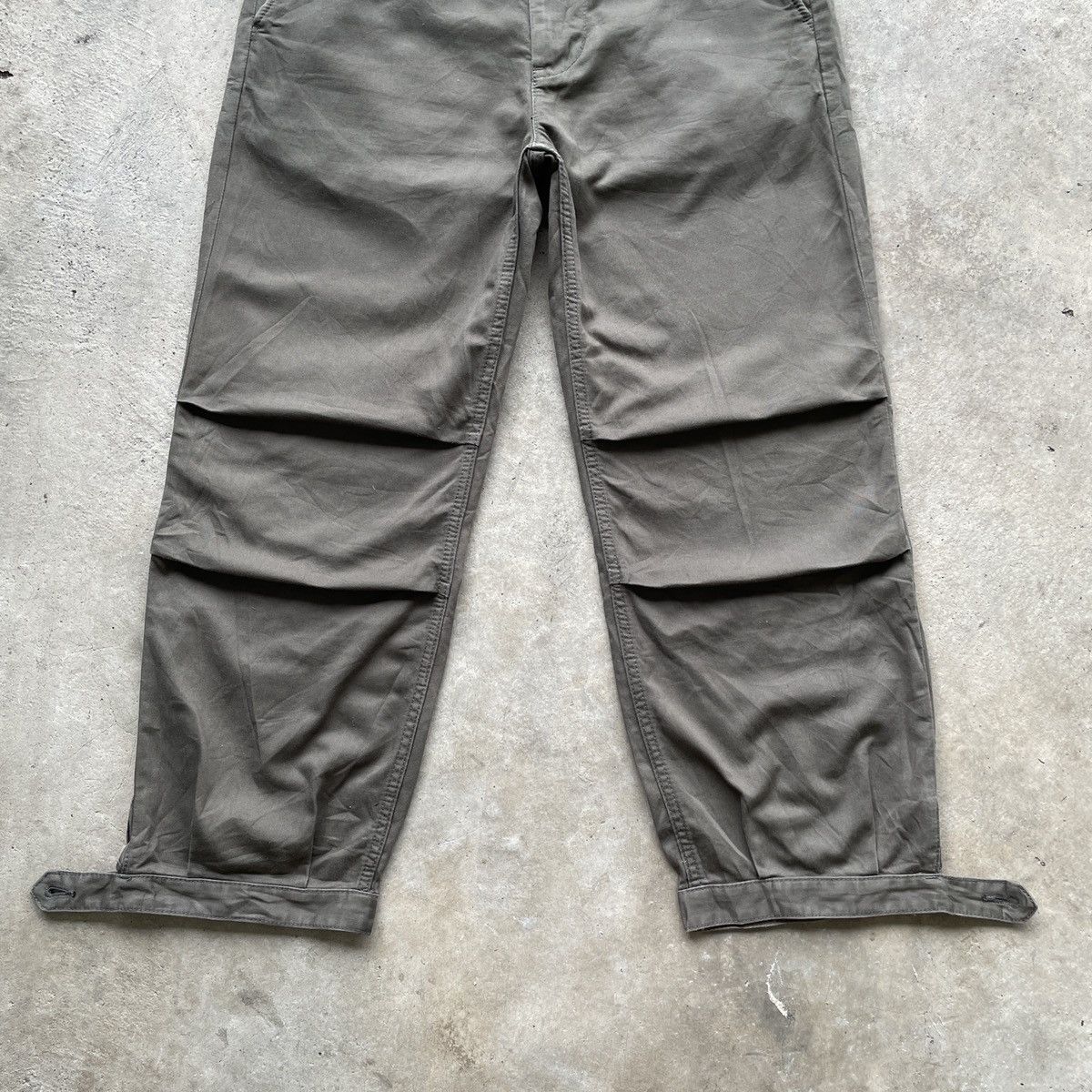 Beams Plus × Japanese Brand × Vintage Vintage Japanese Brand BEAMS Army Green Trousers Pants W30 Size US 30 / EU 46 - 4 Thumbnail
