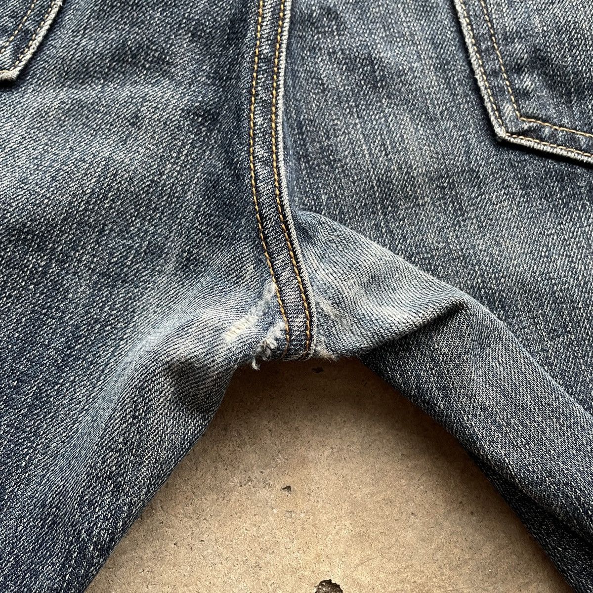 Japanese Brand × Jean Vintage Japanese Faded Jeans W32x28 Japanese Denim Pants Size US 32 / EU 48 - 9 Thumbnail