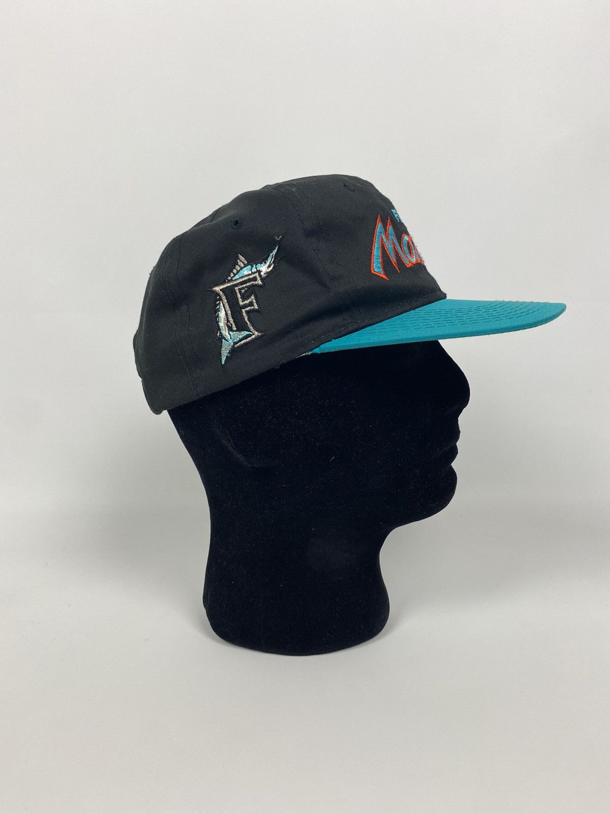 Sports Specialties 1990’s Vintage Florida Marlins Script Twill Snap Back Cap Size ONE SIZE - 2 Thumbnail
