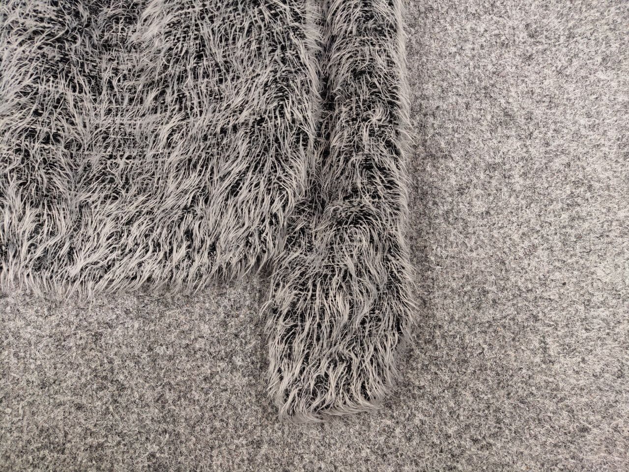 Japanese Brand Vintage 90's Japanese Gray Mohair Style Fuzzy Sweater Hype Size M / US 6-8 / IT 42-44 - 10 Thumbnail