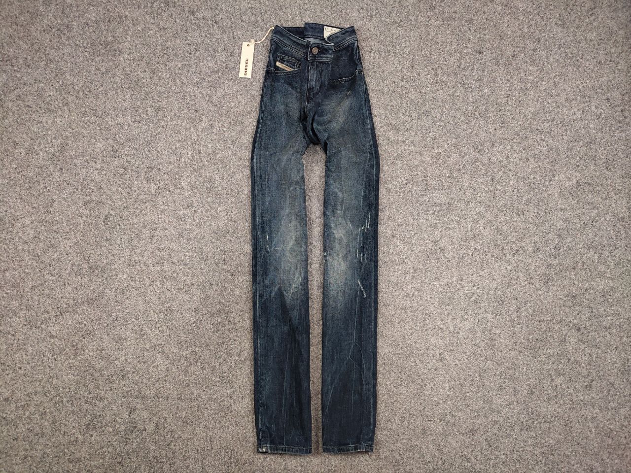 Diesel Vintage Y2K New Diesel News Distressed Denim Jeans Size US 30 / EU 46 - 1 Thumbnail