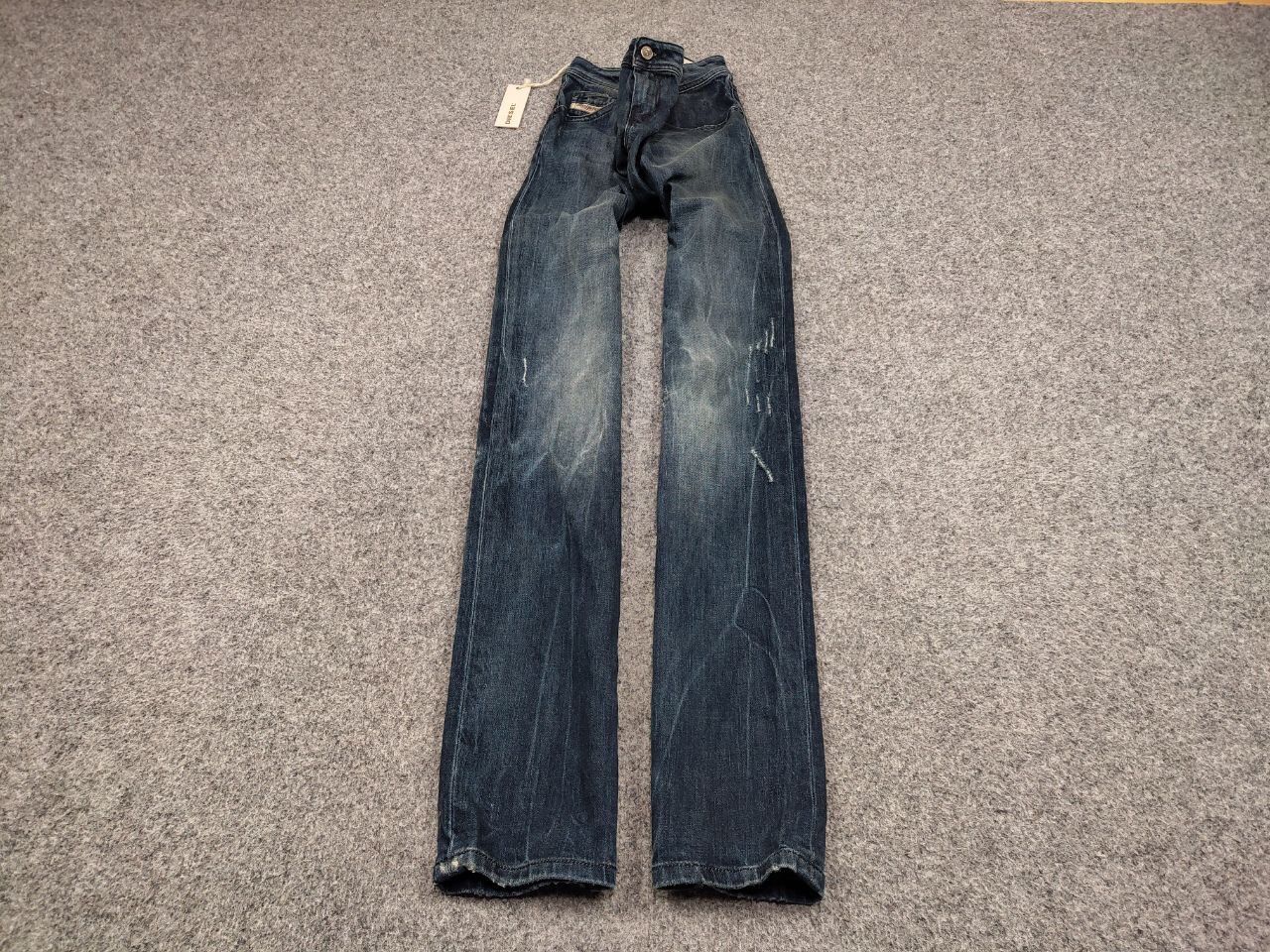 Diesel Vintage Y2K New Diesel News Distressed Denim Jeans Size US 30 / EU 46 - 2 Thumbnail
