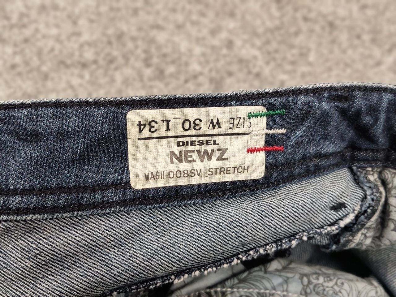 Diesel Vintage Y2K New Diesel News Distressed Denim Jeans Size US 30 / EU 46 - 20 Thumbnail