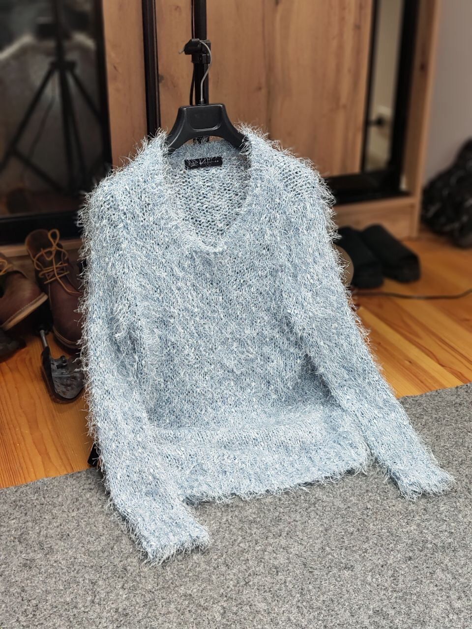 Japanese Brand Vintage 90's Japanese Blue Mohair Style Fuzzy Sweater Hype Size M / US 6-8 / IT 42-44 - 18 Thumbnail