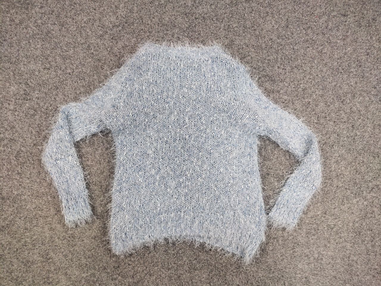 Japanese Brand Vintage 90's Japanese Blue Mohair Style Fuzzy Sweater Hype Size M / US 6-8 / IT 42-44 - 15 Thumbnail