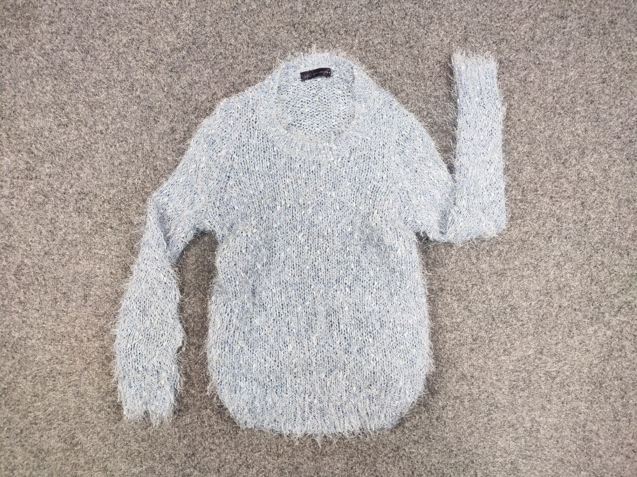 Japanese Brand Vintage 90's Japanese Blue Mohair Style Fuzzy Sweater Hype Size M / US 6-8 / IT 42-44 - 12 Thumbnail