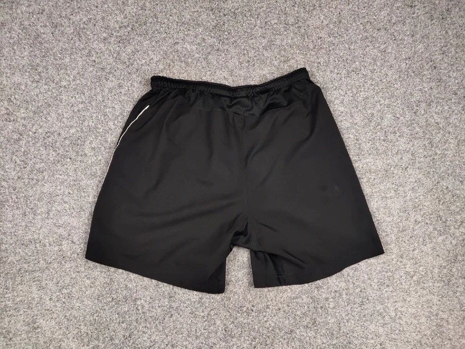 Nike Vintage Nike Shorts Black Logo swoosh casual Y2K Streetwear Size US 35 - 8 Thumbnail