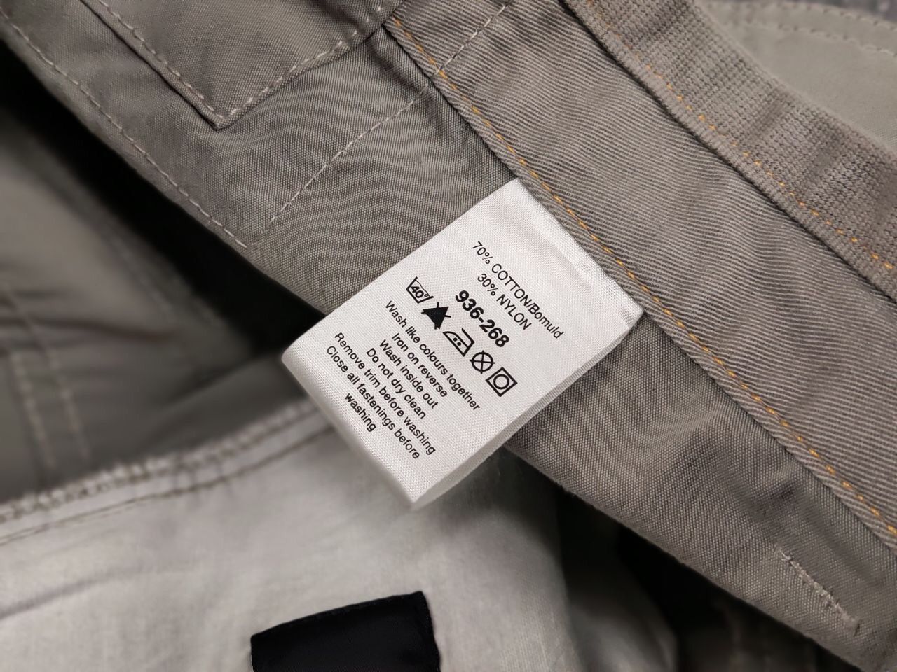 Japanese Brand Vintage 90's Cargo Pants Travis Scott Japan Zip Pocket Size US 34 / EU 50 - 20 Thumbnail