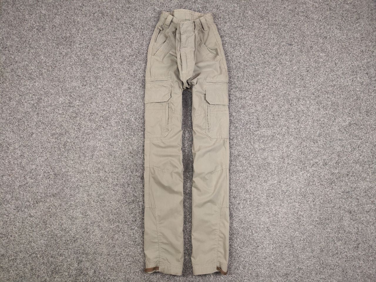 Japanese Brand Vintage 90's Cargo Pants Travis Scott Japan Zip Pocket Size US 34 / EU 50 - 1 Thumbnail
