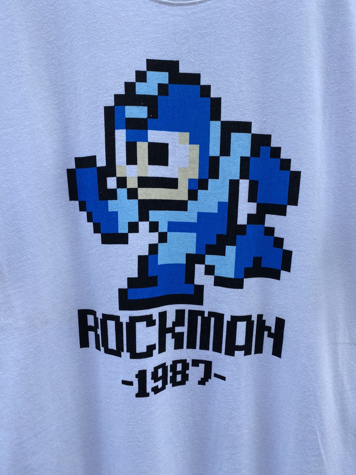 Japanese Brand 💥Vintage 80s-90s CAPCOM “ROCKMAN” Games Rare Graphic Tees Size US L / EU 52-54 / 3 - 3 Thumbnail