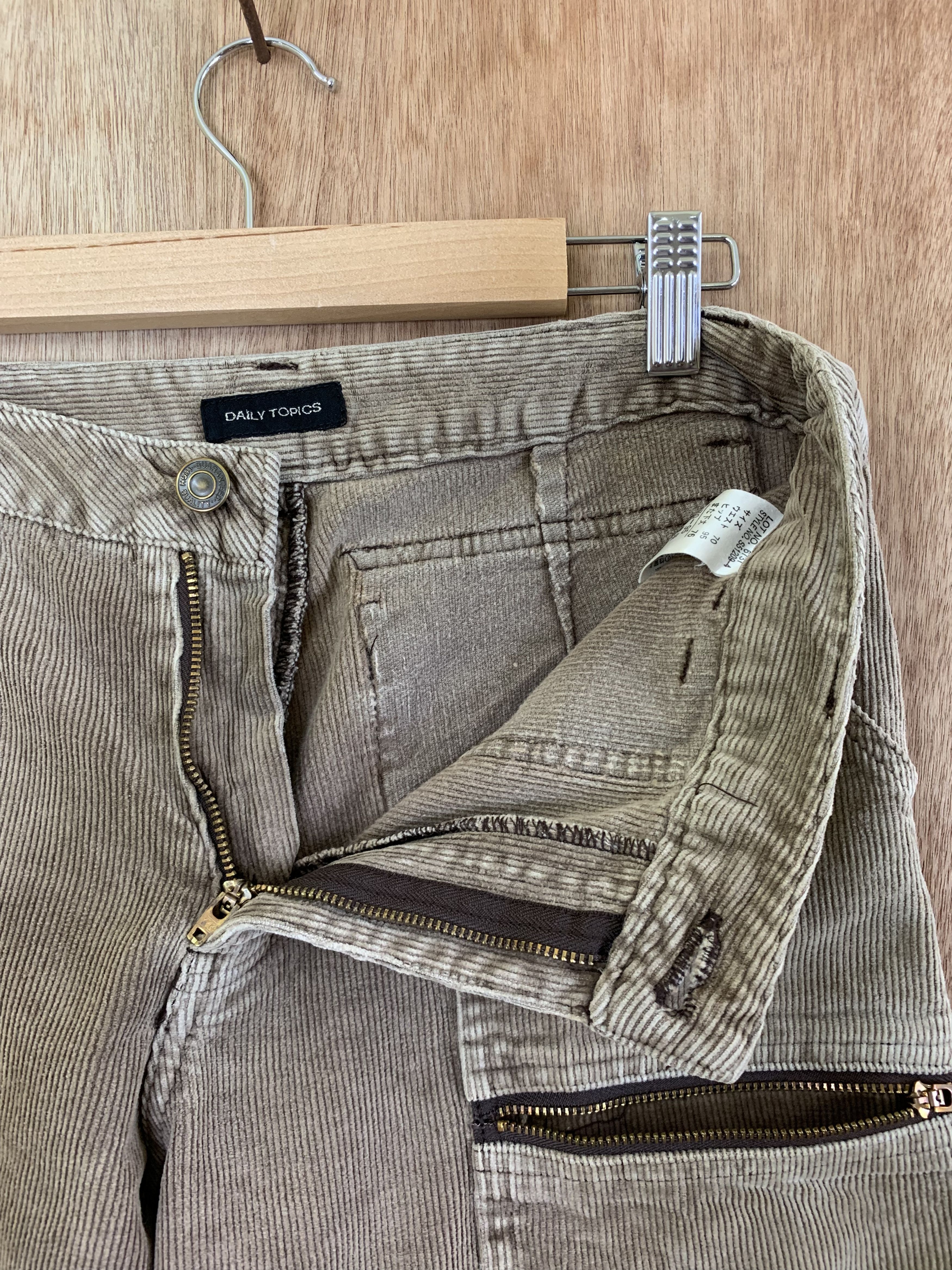 Japanese Brand Conduroy Double Knee Cargo Pants Mulitpocket Vintage Pants Size US 28 / EU 44 - 10 Thumbnail