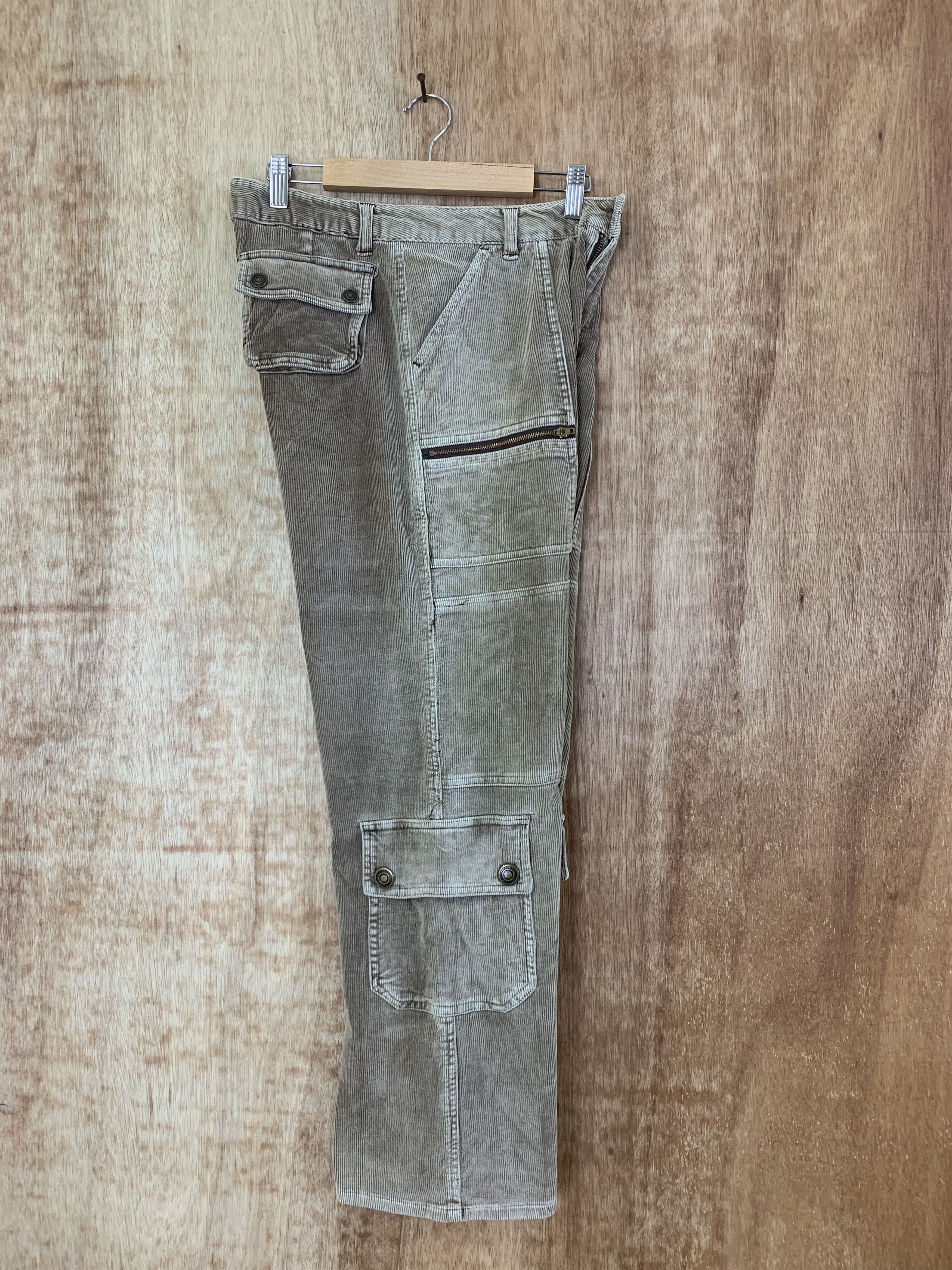 Japanese Brand Conduroy Double Knee Cargo Pants Mulitpocket Vintage Pants Size US 28 / EU 44 - 14 Thumbnail