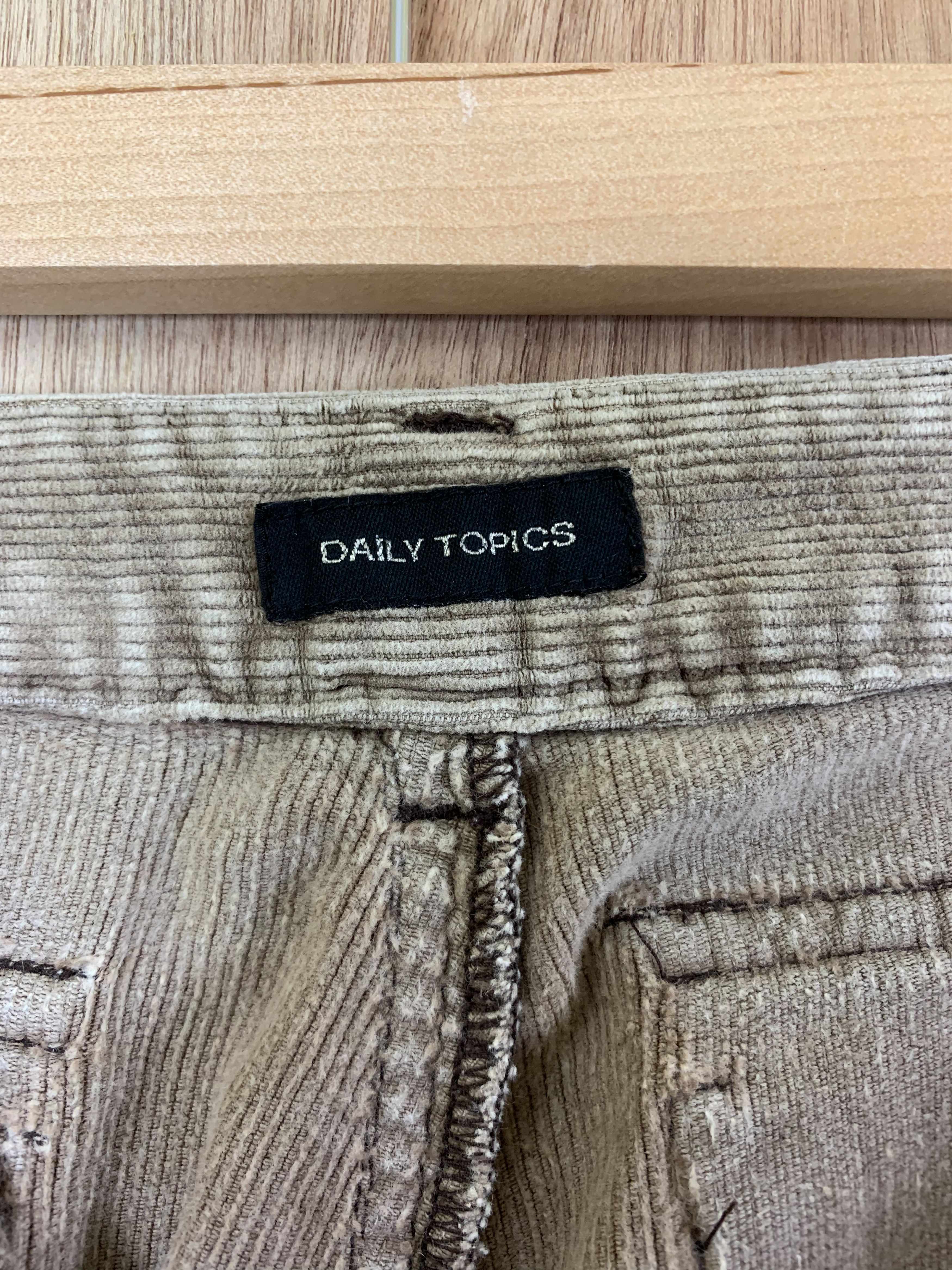 Japanese Brand Conduroy Double Knee Cargo Pants Mulitpocket Vintage Pants Size US 28 / EU 44 - 16 Thumbnail