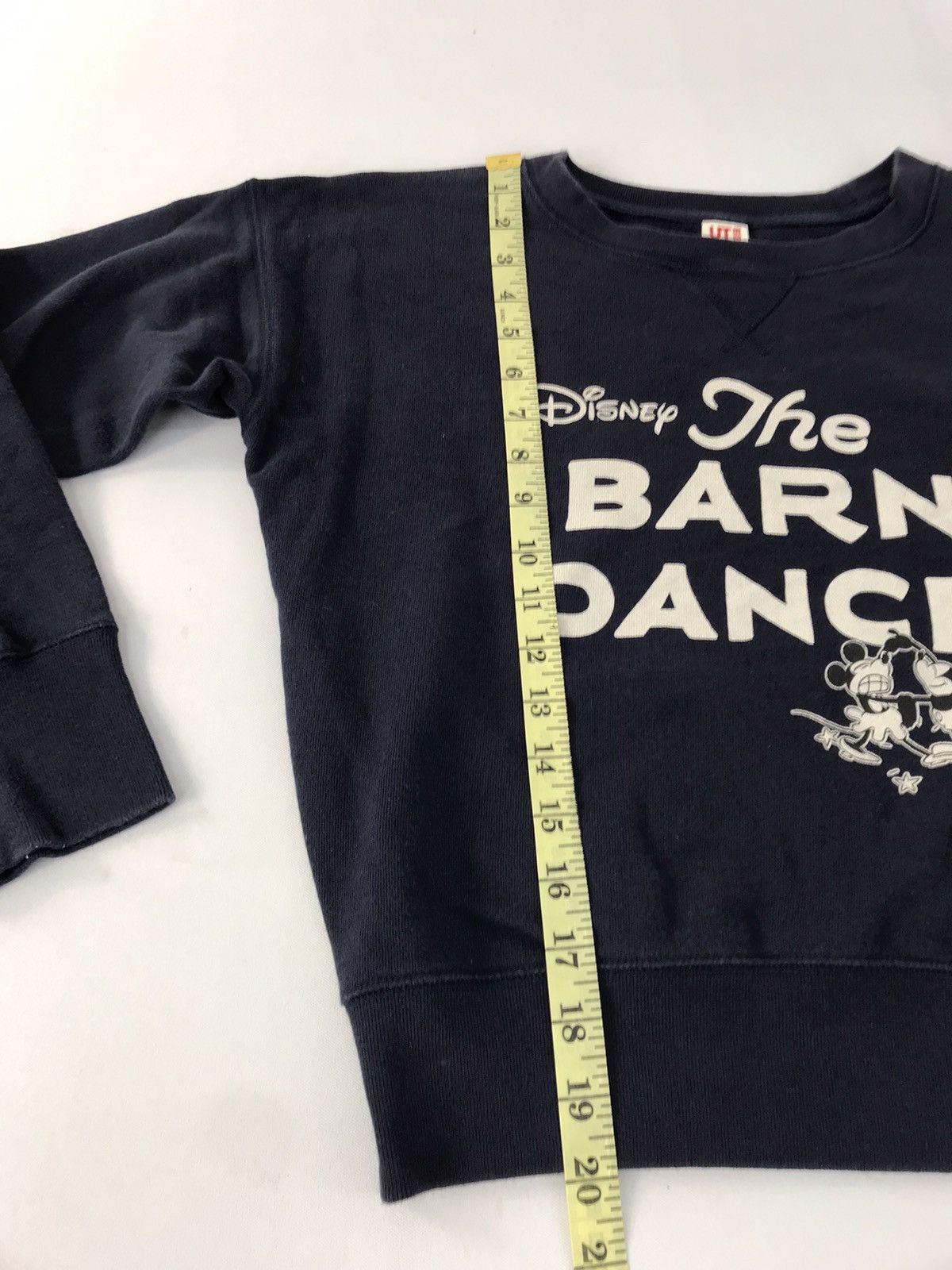 Cartoon Network Disney Mickey Mouse Barn Dance Sweatshirt Big Logo Printed Size US M / EU 48-50 / 2 - 8 Thumbnail