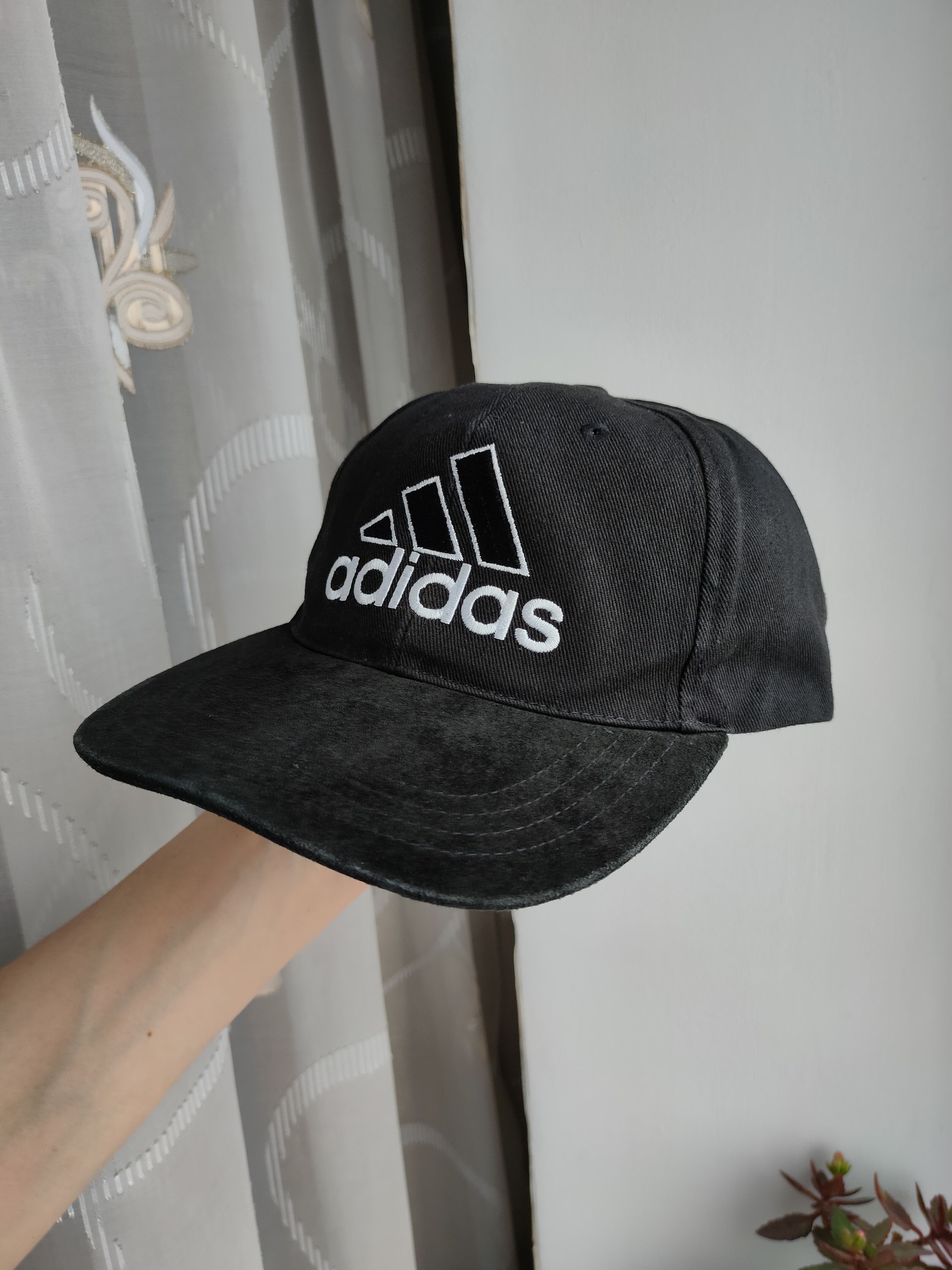 Adidas Adidas vintage cap hat adidas vintage big logo 53-58 Size ONE SIZE - 3 Thumbnail