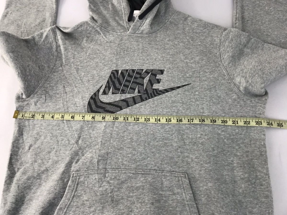 Nike Pull Over Nike Art Swoosh Logo Hoodie Sweatshirt Size US XL / EU 56 / 4 - 11 Thumbnail