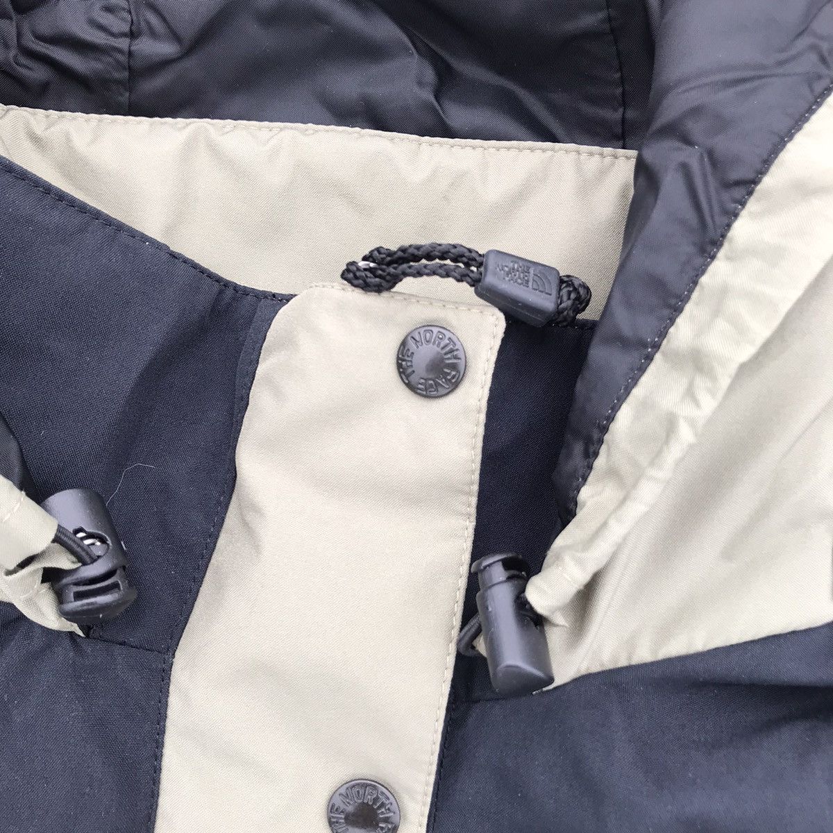 The North Face × Vintage Vintage 90s The North Face HydroSeal shell jacket Olive sz M Size US M / EU 48-50 / 2 - 6 Thumbnail