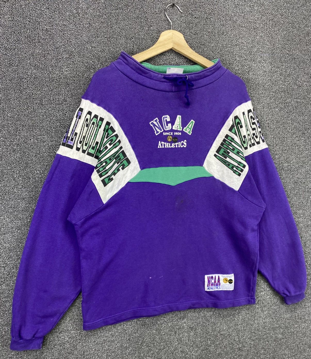 Descente Vintage Ncaa Athletics Collegiate By Descente Sweatshirts Size US M / EU 48-50 / 2 - 2 Thumbnail