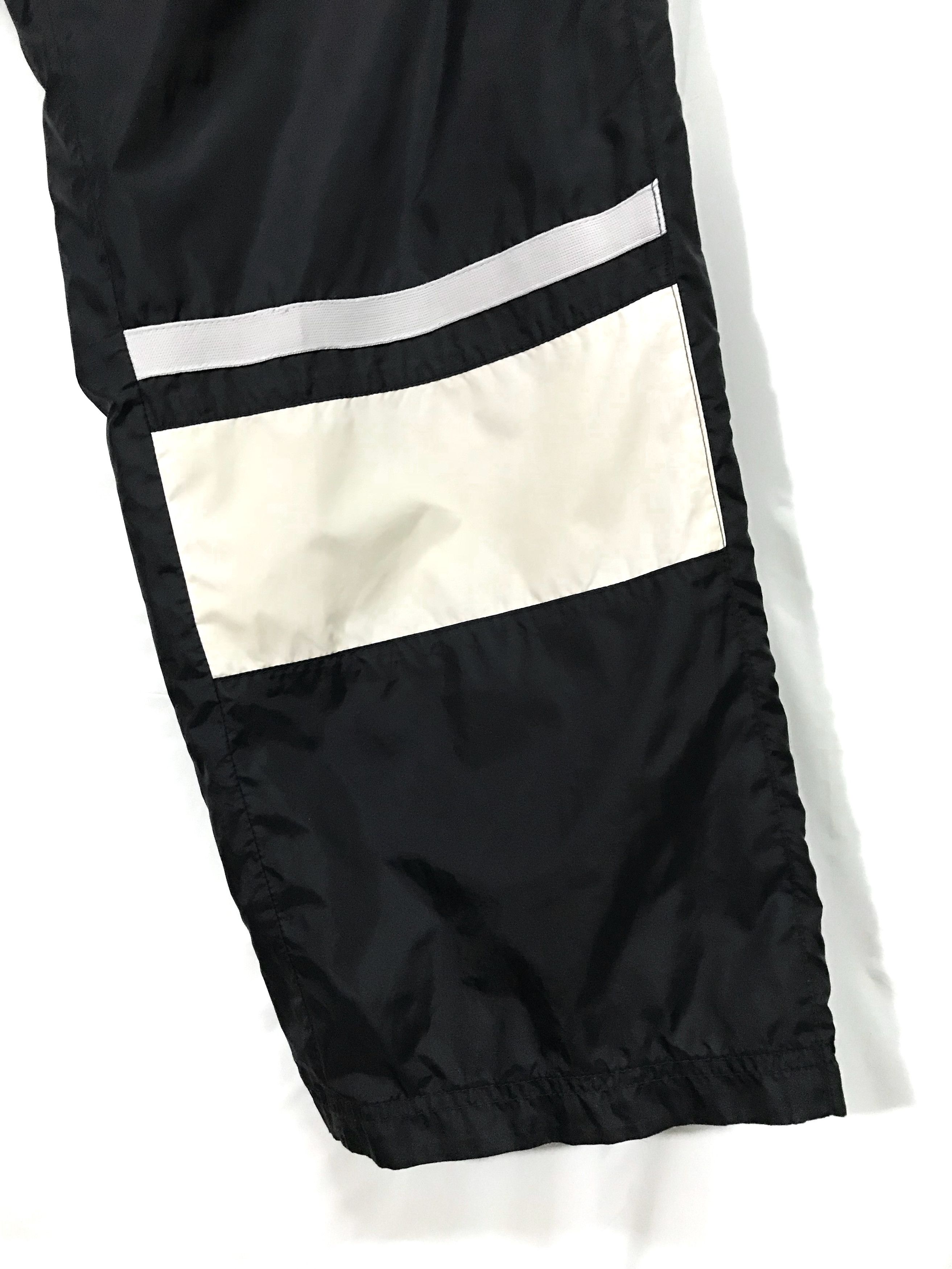 Nike Vintage Nike Black Windbreaker Size US 34 / EU 50 - 5 Thumbnail