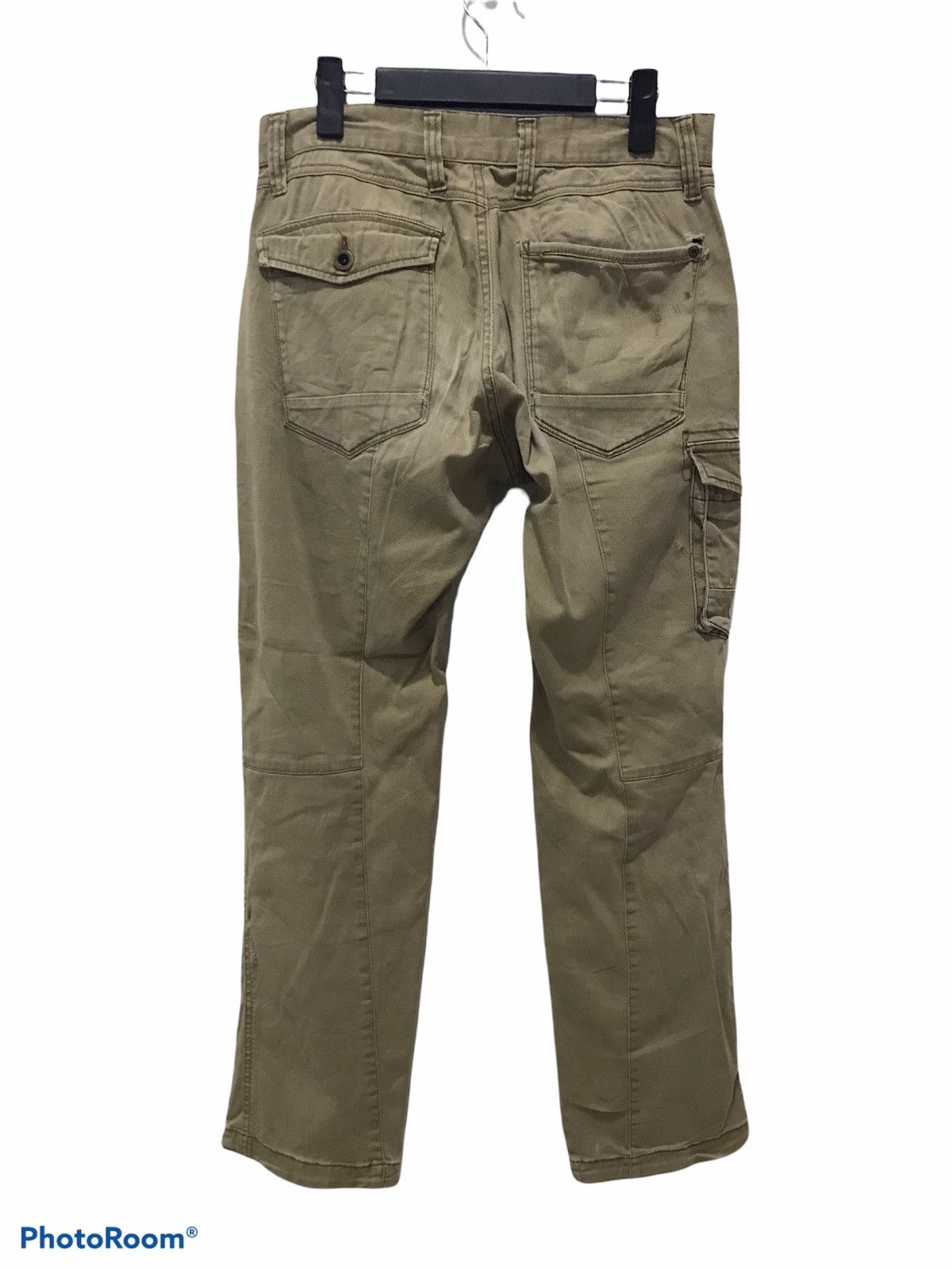 Japanese Brand IZ7250 Faded distressed Cargo Multipocket pants Size US 30 / EU 46 - 2 Thumbnail