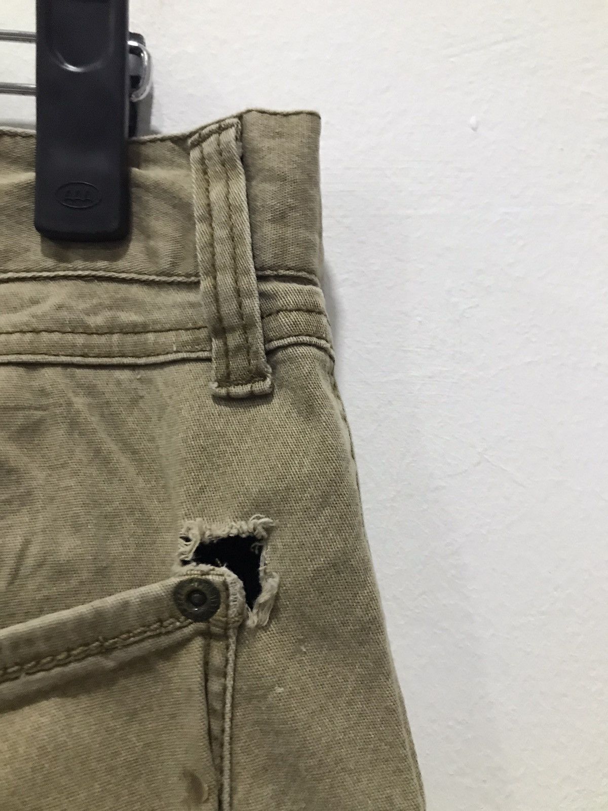Japanese Brand IZ7250 Faded distressed Cargo Multipocket pants Size US 30 / EU 46 - 16 Thumbnail