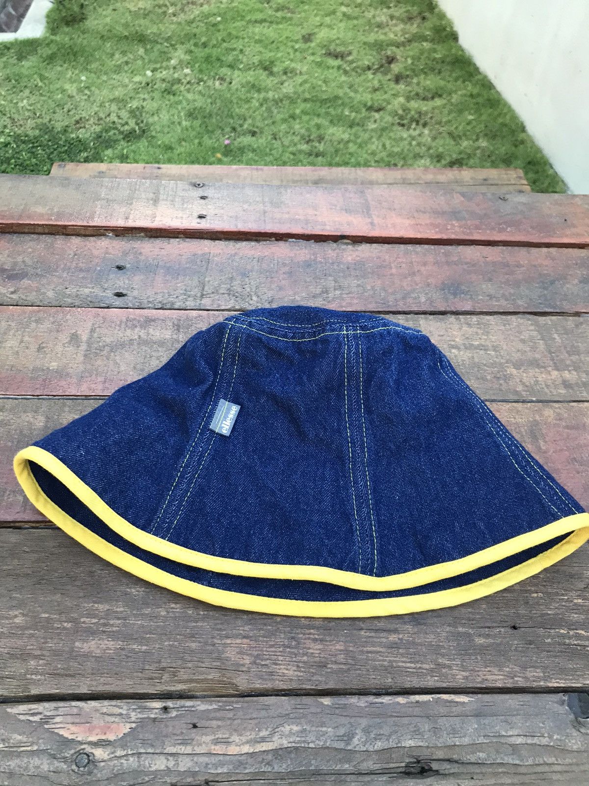Ellesse Vintage Ellesse denim bucket hat Size ONE SIZE - 12 Thumbnail