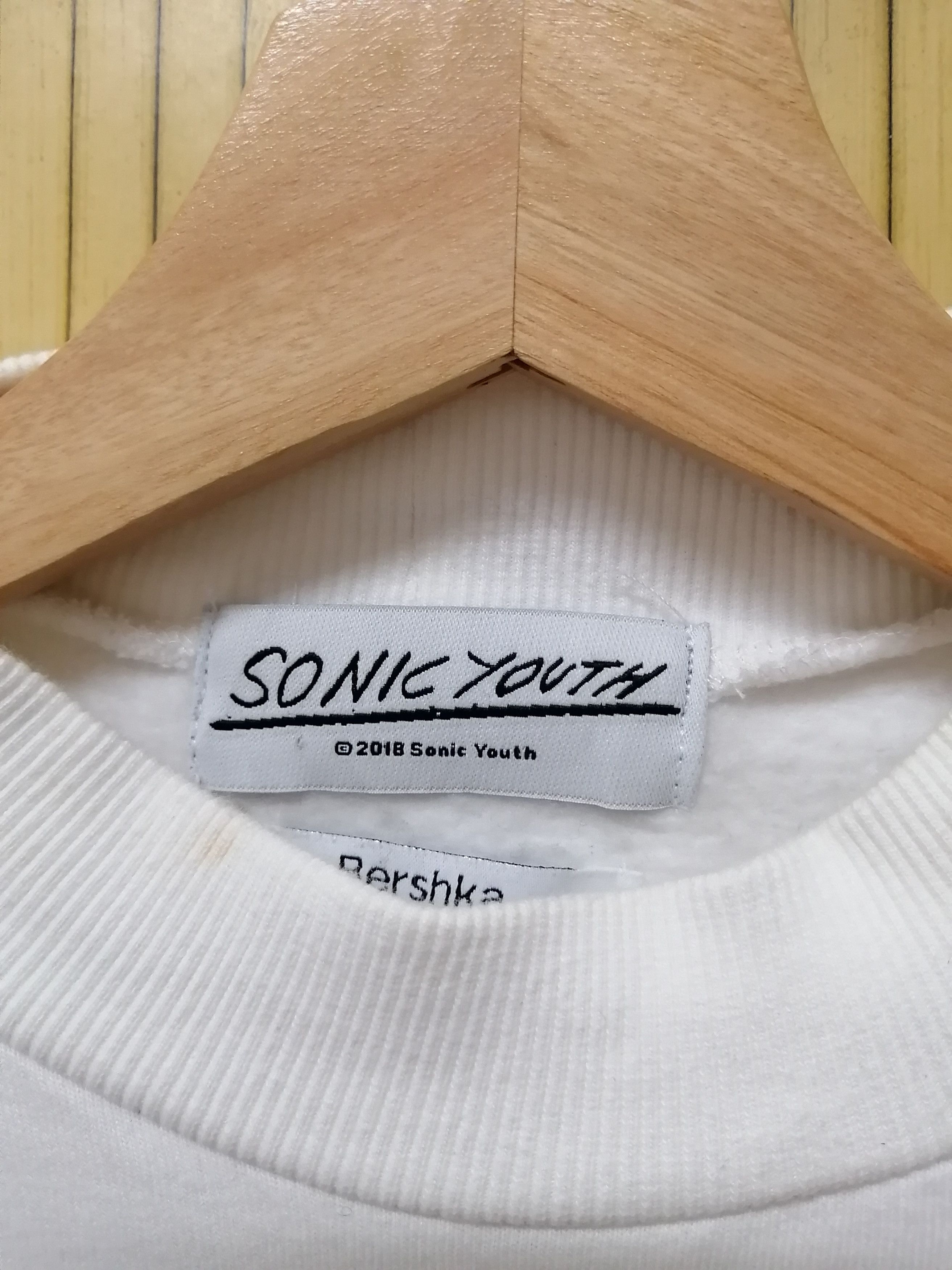Band Tees SONIC YOUTH x BERSHKA Sweatshirt Size US M / EU 48-50 / 2 - 3 Thumbnail