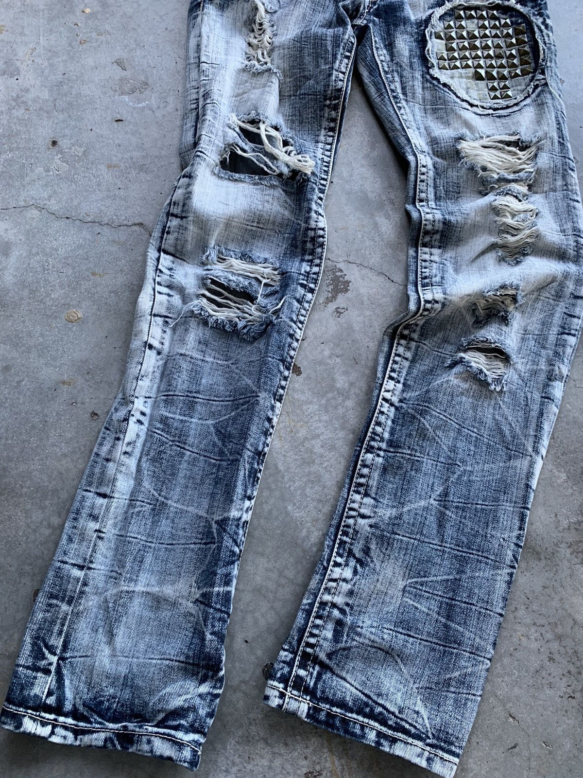 Japanese Brand × Seditionaries JapaneseBrand Skybomber Distressed Studded Skinny Fit Denim Size US 29 - 2 Thumbnail