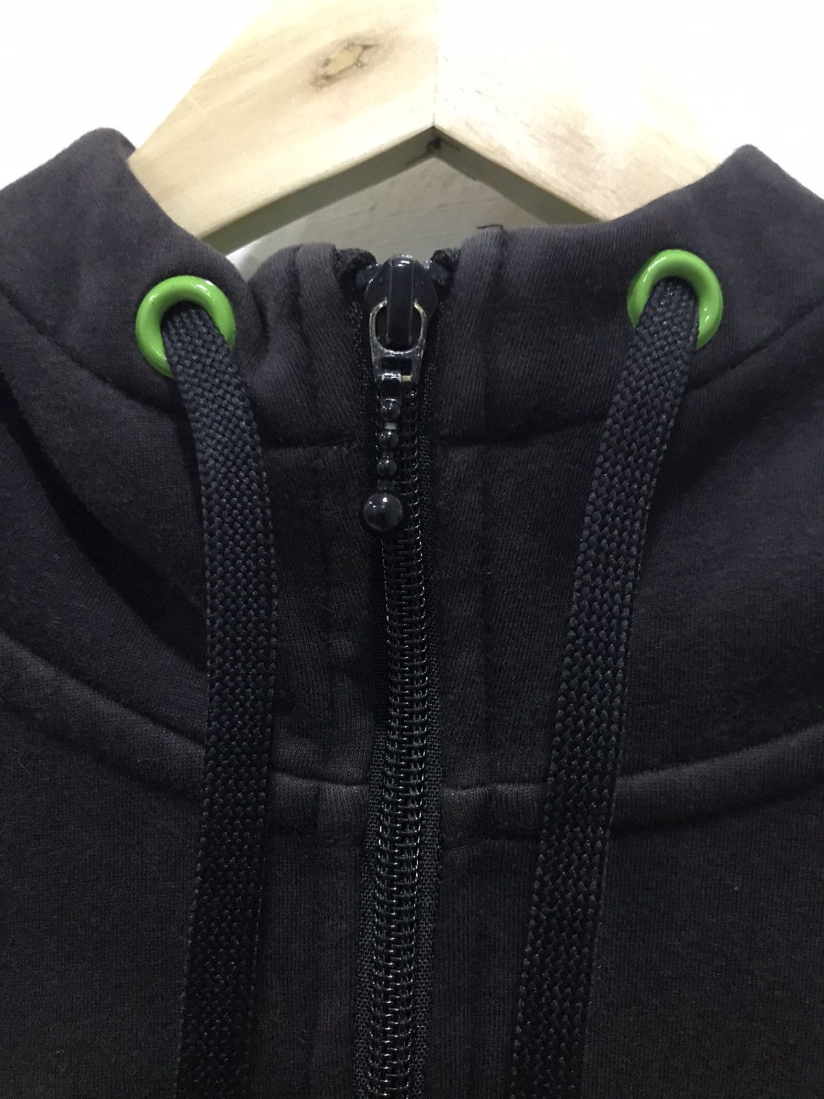 Japanese Brand Uniqlo Dual colors zipper hooded sweatshirt Size US L / EU 52-54 / 3 - 10 Thumbnail