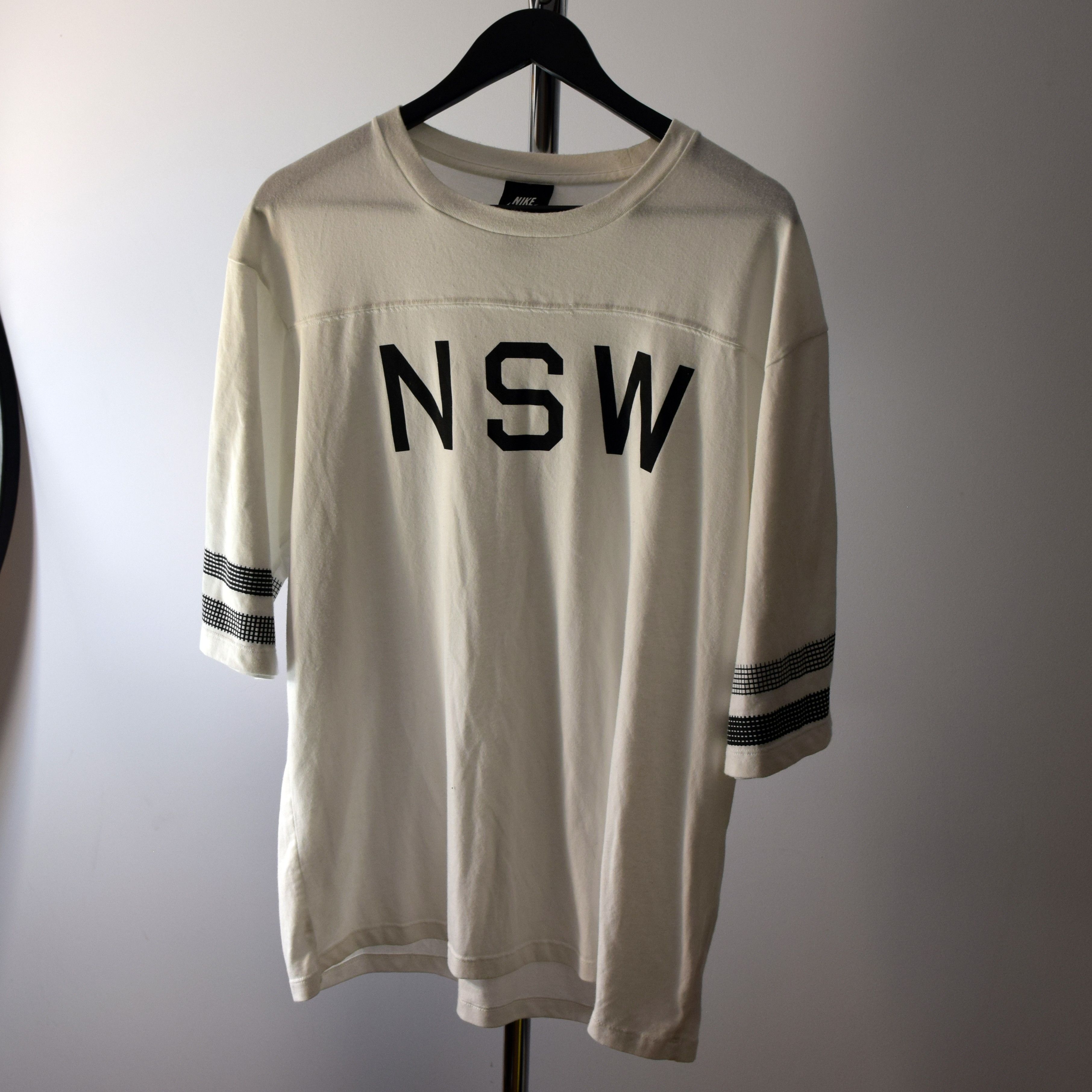 Nike Nike NSW Patch Tech T-shirt NIKE ACG SPORTSWEAR Size US XL / EU 56 / 4 - 1 Thumbnail