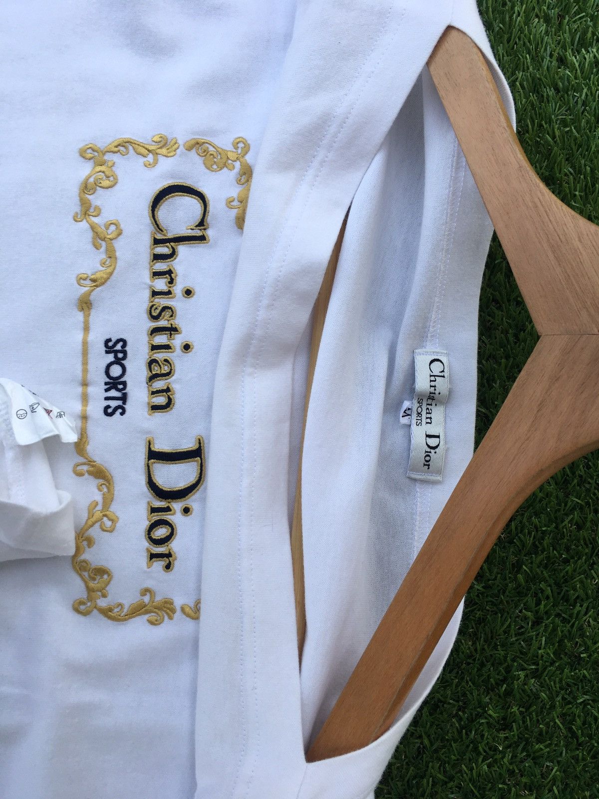 Christian Dior Monsieur Rare Vintage Christian Dior Biglogo Embroidered Spellout Tee Size US M / EU 48-50 / 2 - 15 Thumbnail