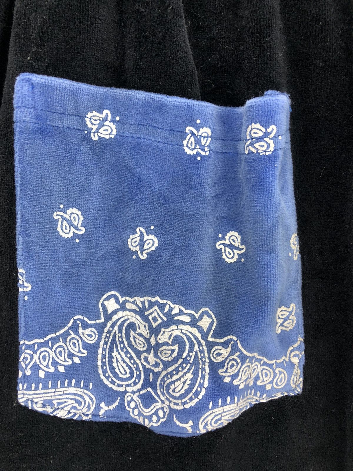 City Streets Vintage 24 Karats Gold Diggers Velvet Paisley Size US 32 / EU 48 - 10 Thumbnail