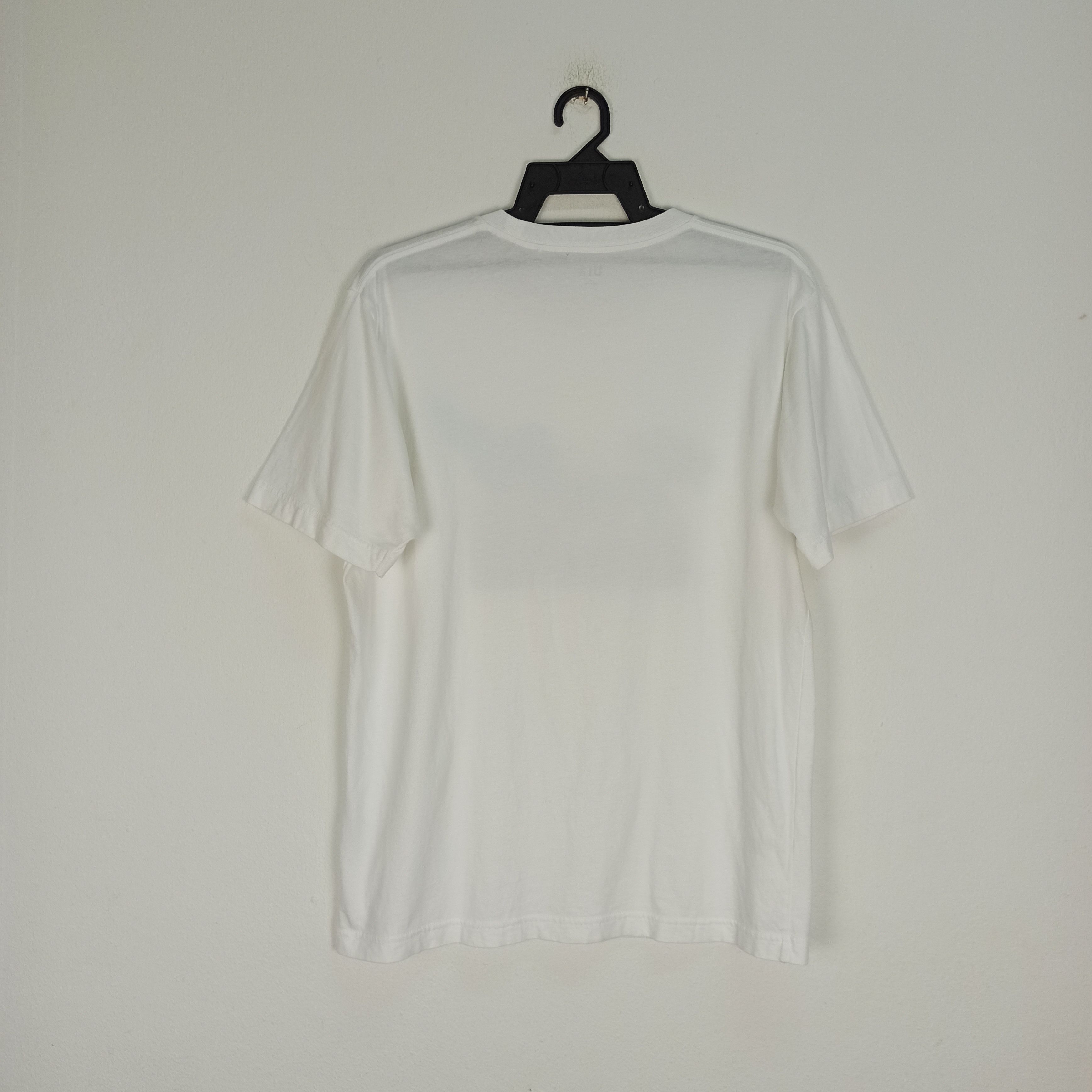 Anime Kaos Uniqlo X Jujutsu Kaisen Nobara Kugisaki Anime Version Size US M / EU 48-50 / 2 - 6 Thumbnail