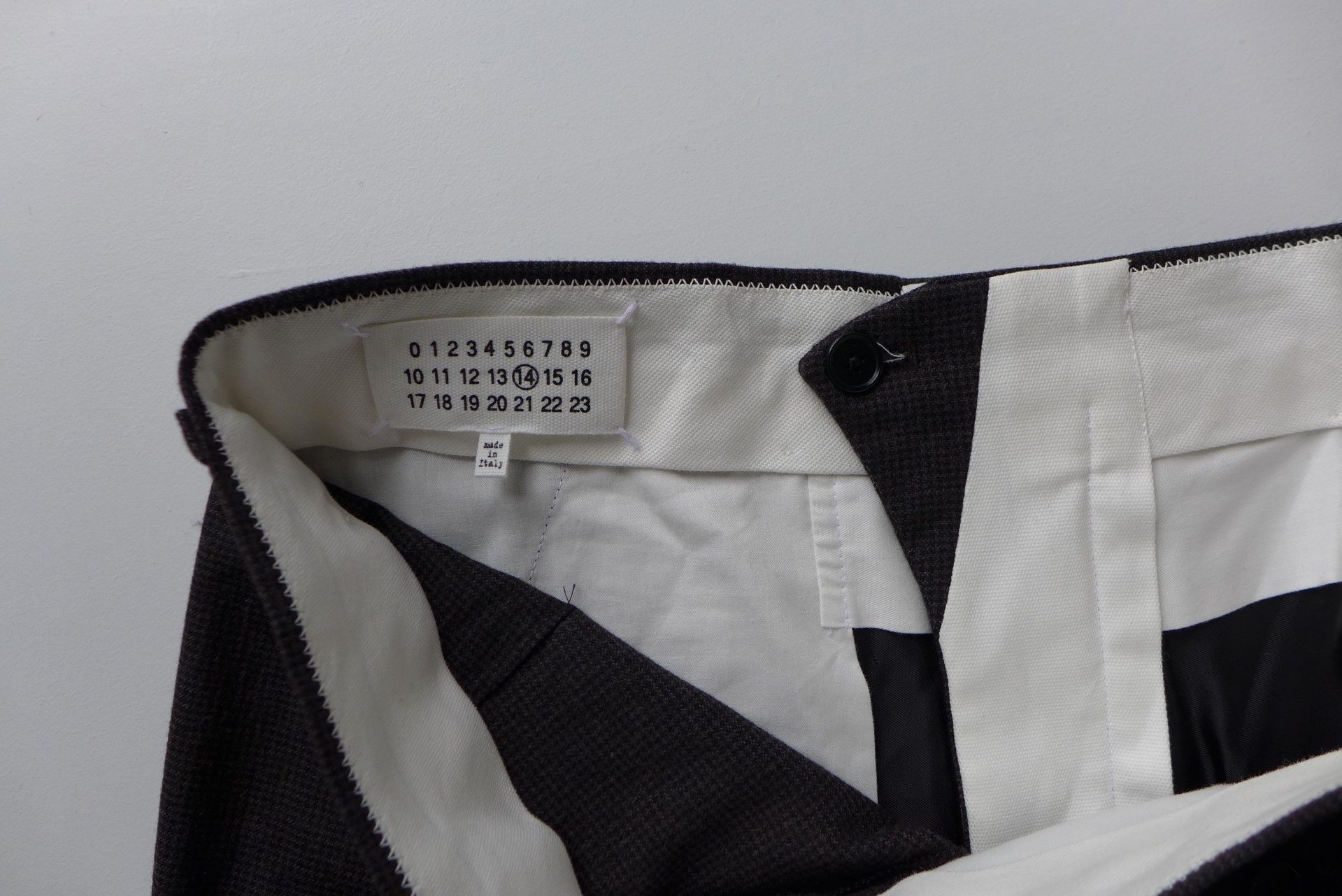 Maison Margiela Margiela FW17 Classic Trousers - Houndstooth Wool Size US 32 / EU 48 - 15 Thumbnail