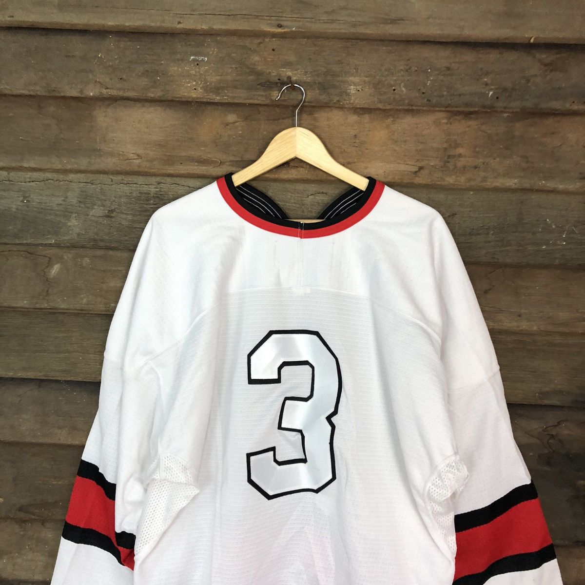 Japanese Brand The Burn devil ice skating White Jersey #3135 Size US XXL / EU 58 / 5 - 15 Thumbnail