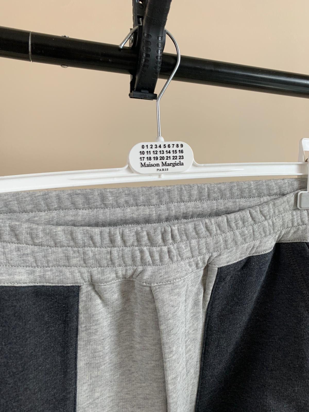 Alexander McQueen Contrast Sweat Pants With Logo Trim in Grey Size US 32 / EU 48 - 10 Thumbnail