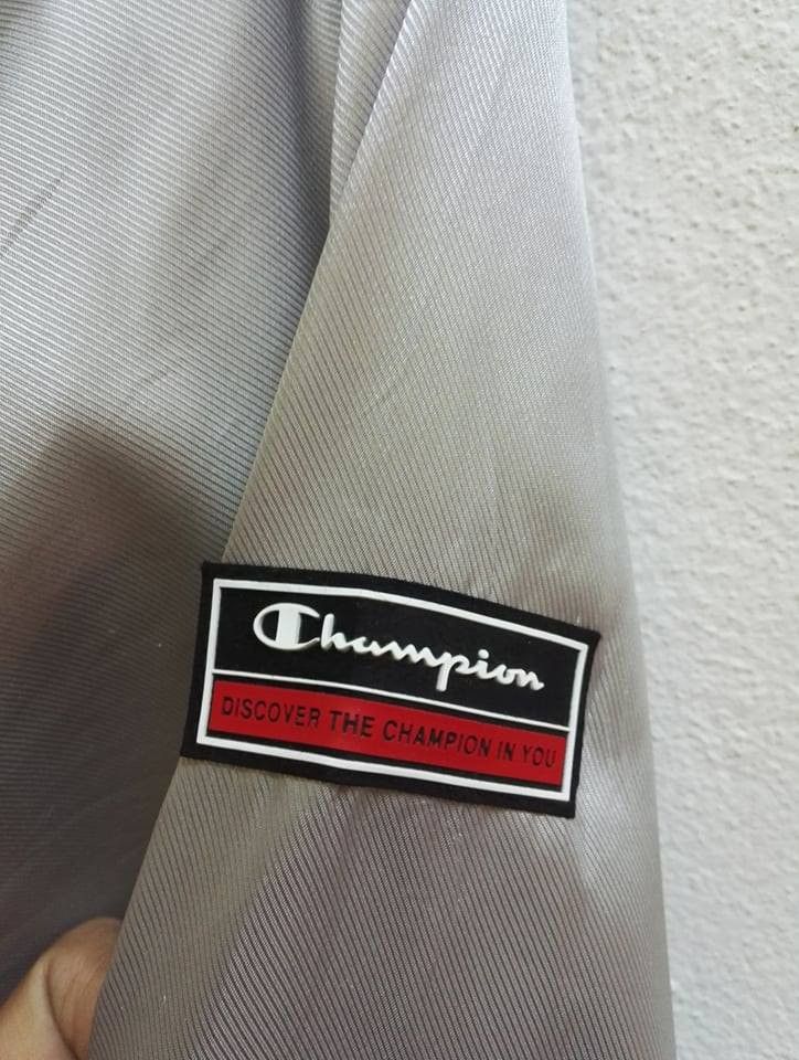 Champion Rare!! Champion Long Jacket Winter Big Logo Champion Size US S / EU 44-46 / 1 - 5 Thumbnail