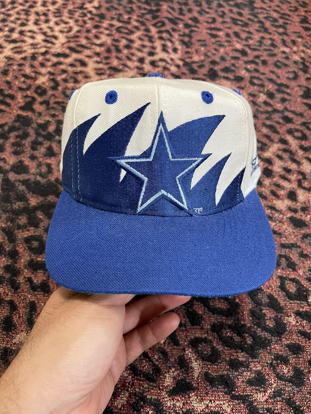 Logo Athletic, Accessories, Vintage Nfl Dallas Cowboys Sharktooth Twill  Snapback Hat Pro Line Logo Athletic