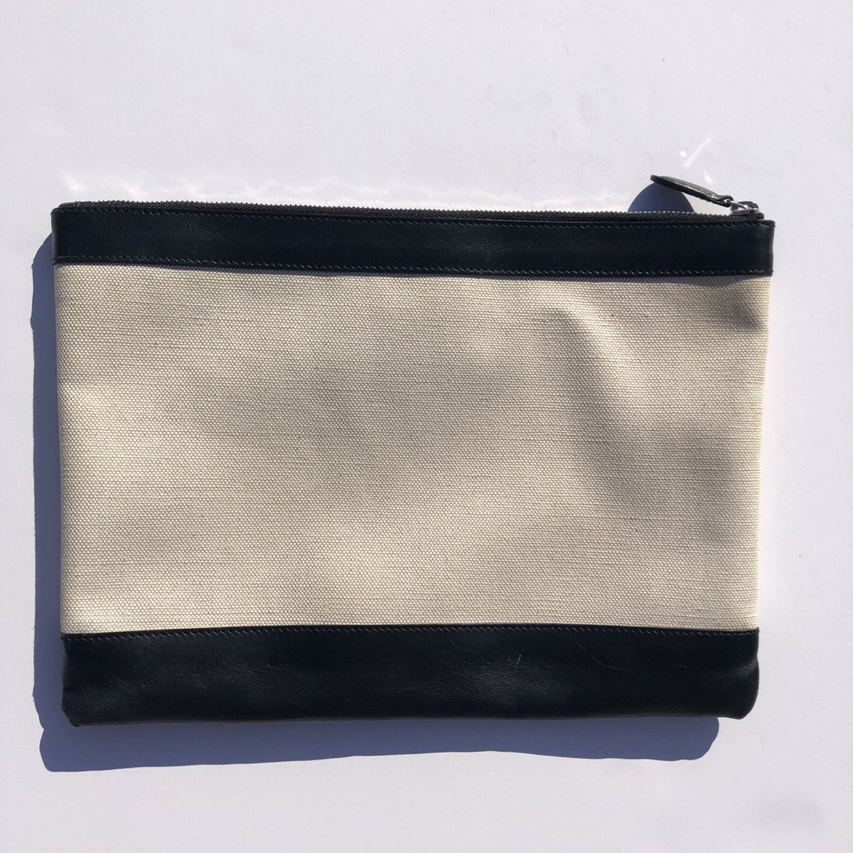 Balenciaga BALENCIAGA CANVAS AND BLACK LEATHER ZIP POUCH CLUTCH Size ONE SIZE - 4 Thumbnail