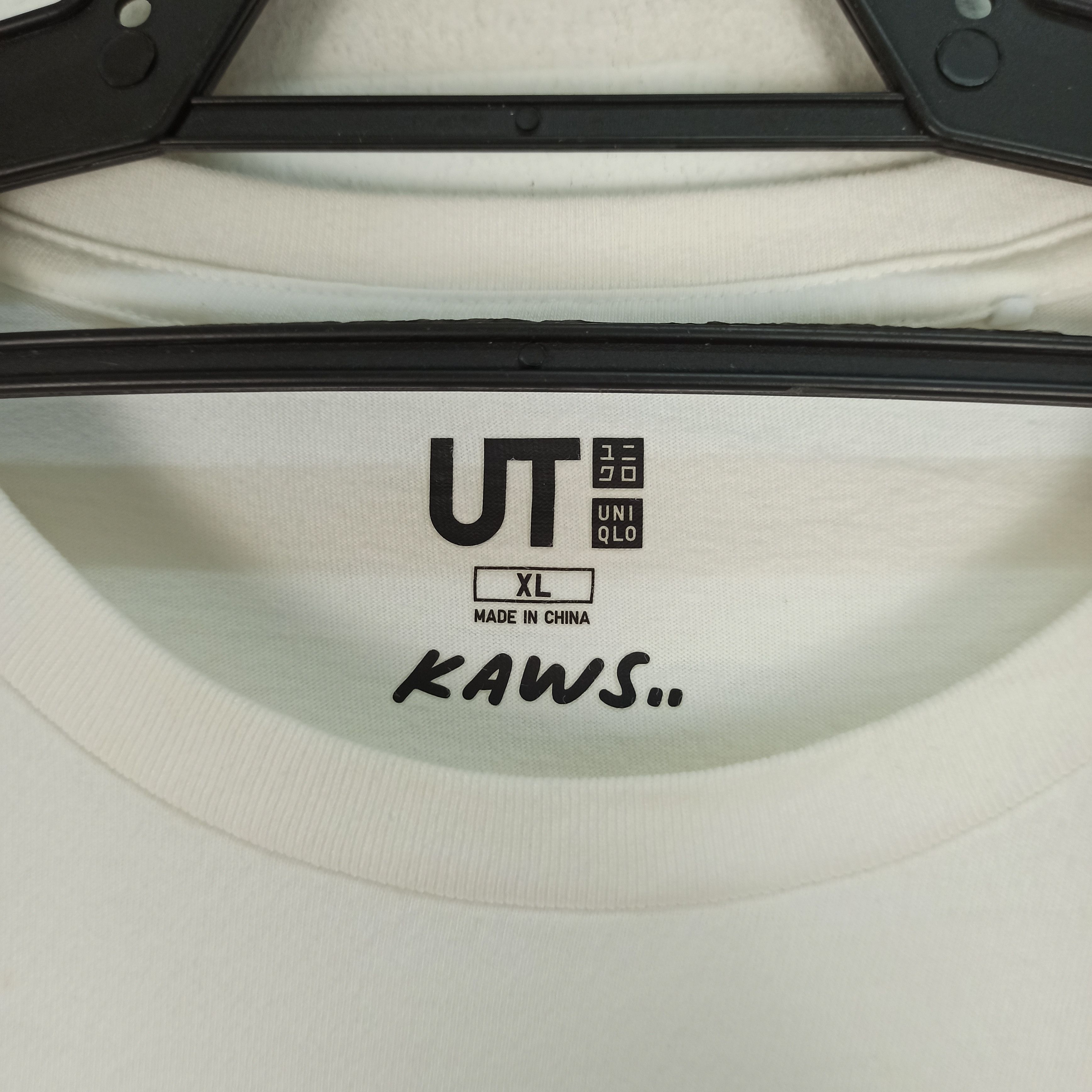 Kaws × Uniqlo Rare Kaws X Uniqlo Tshirt Size US XL / EU 56 / 4 - 8 Thumbnail